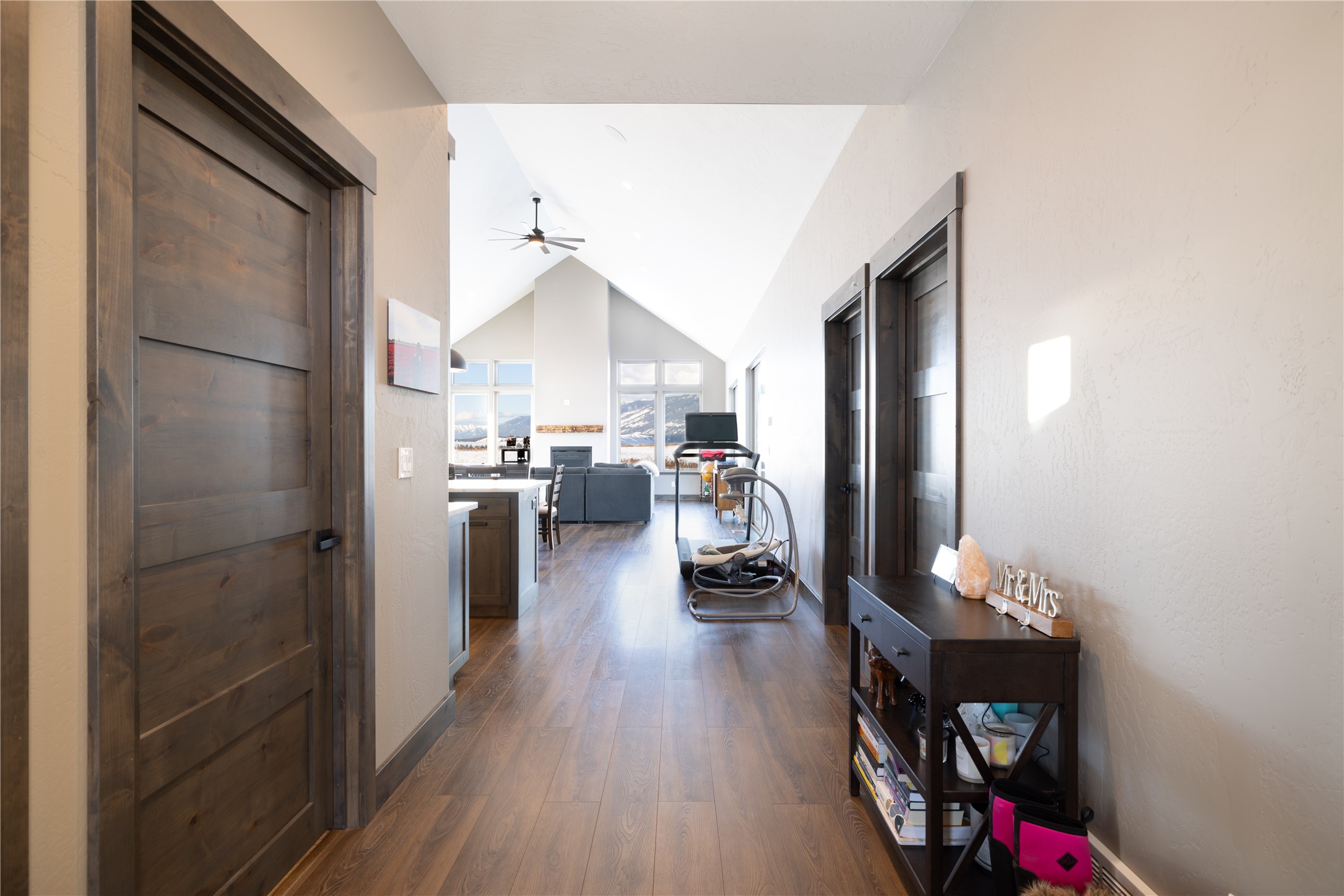 815 Velvet Grove