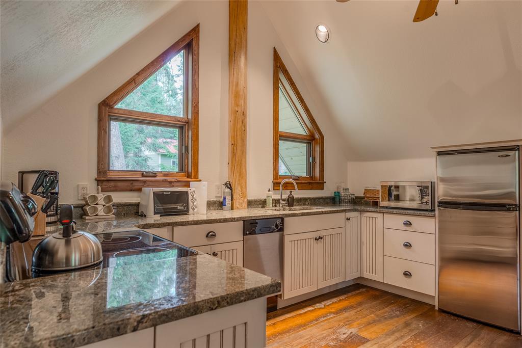 1265 Pomeroy Trail