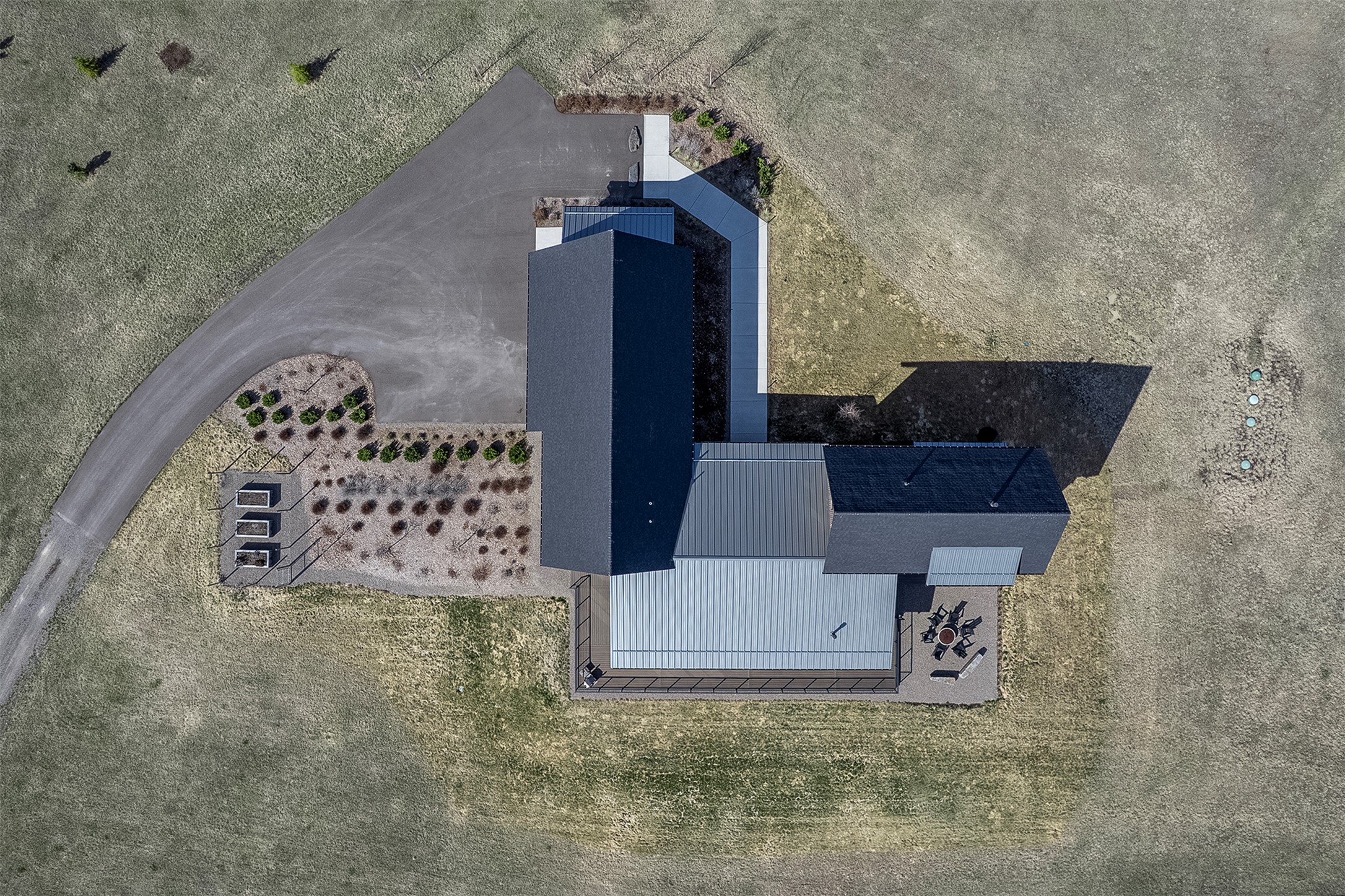 567 Twin Bridges Road