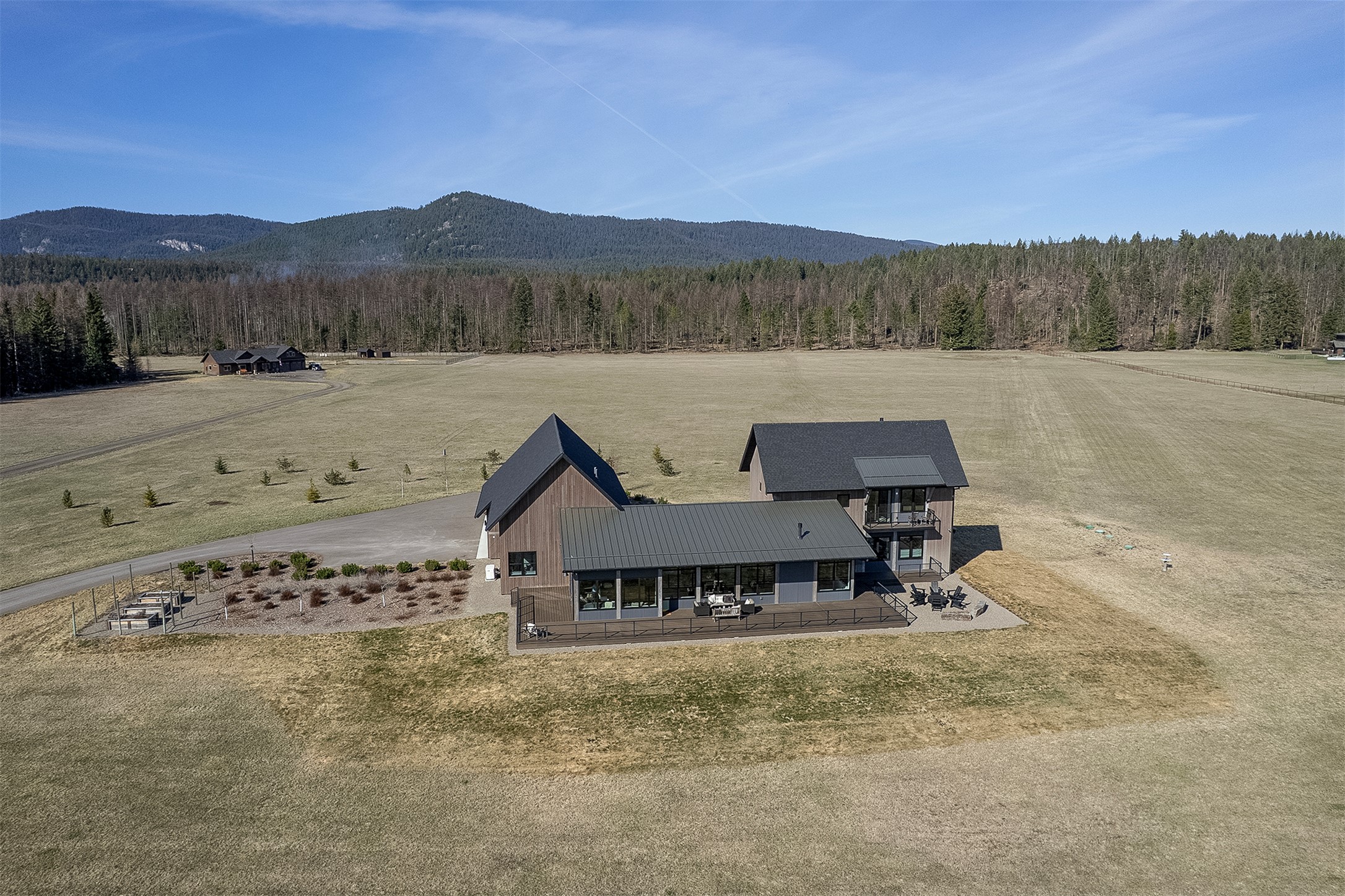 567 Twin Bridges Road