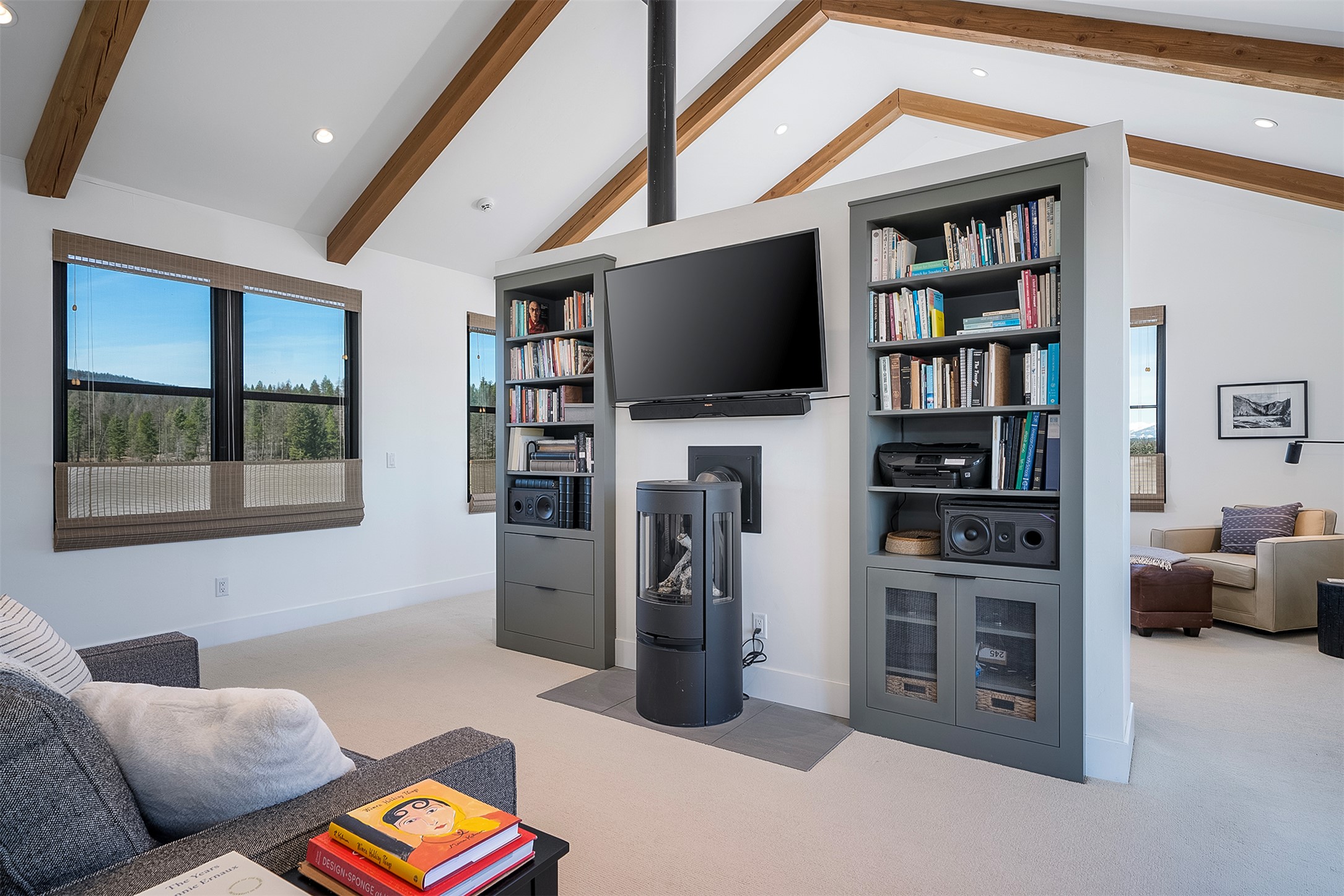 567 Twin Bridges Road