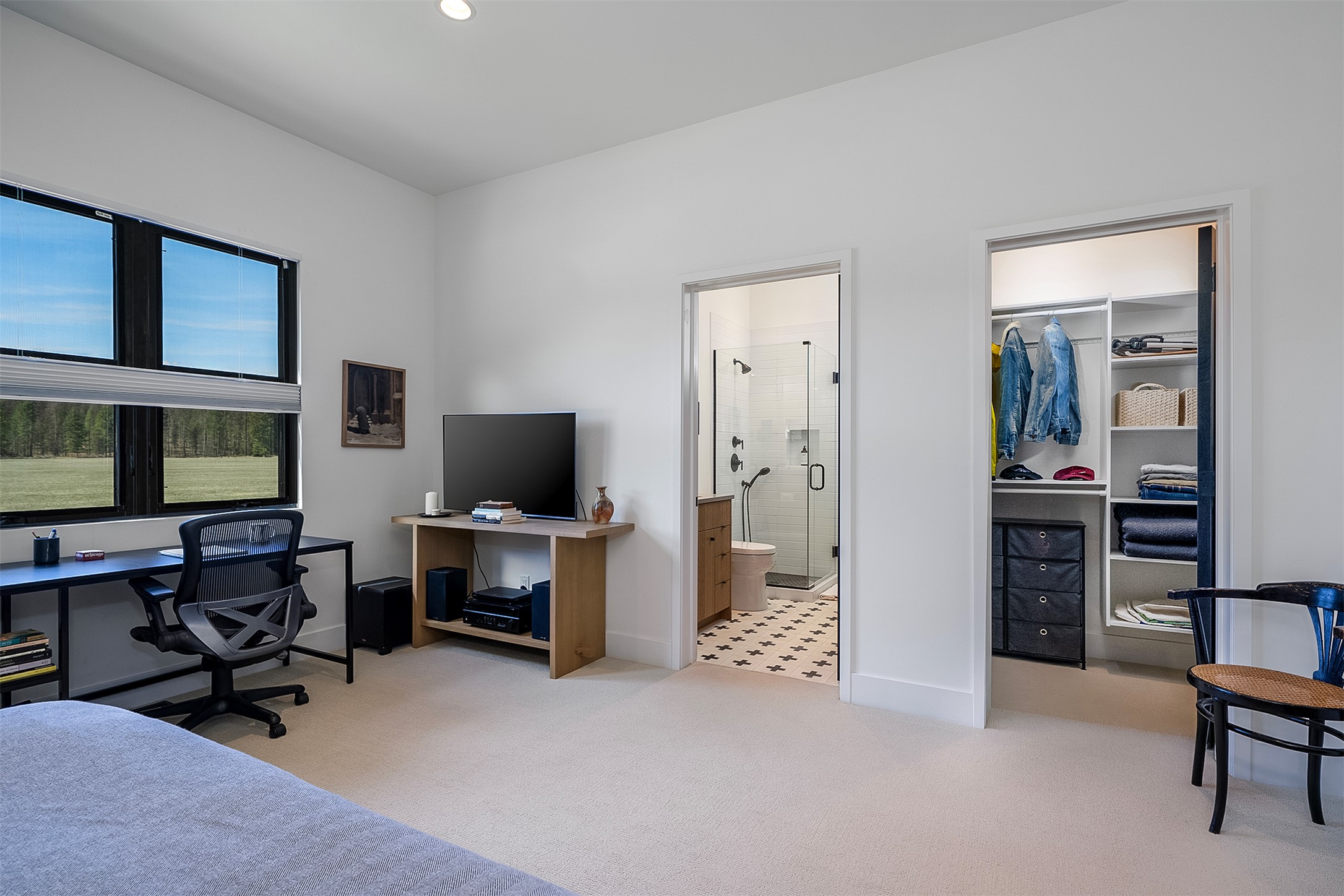 567 Twin Bridges Road