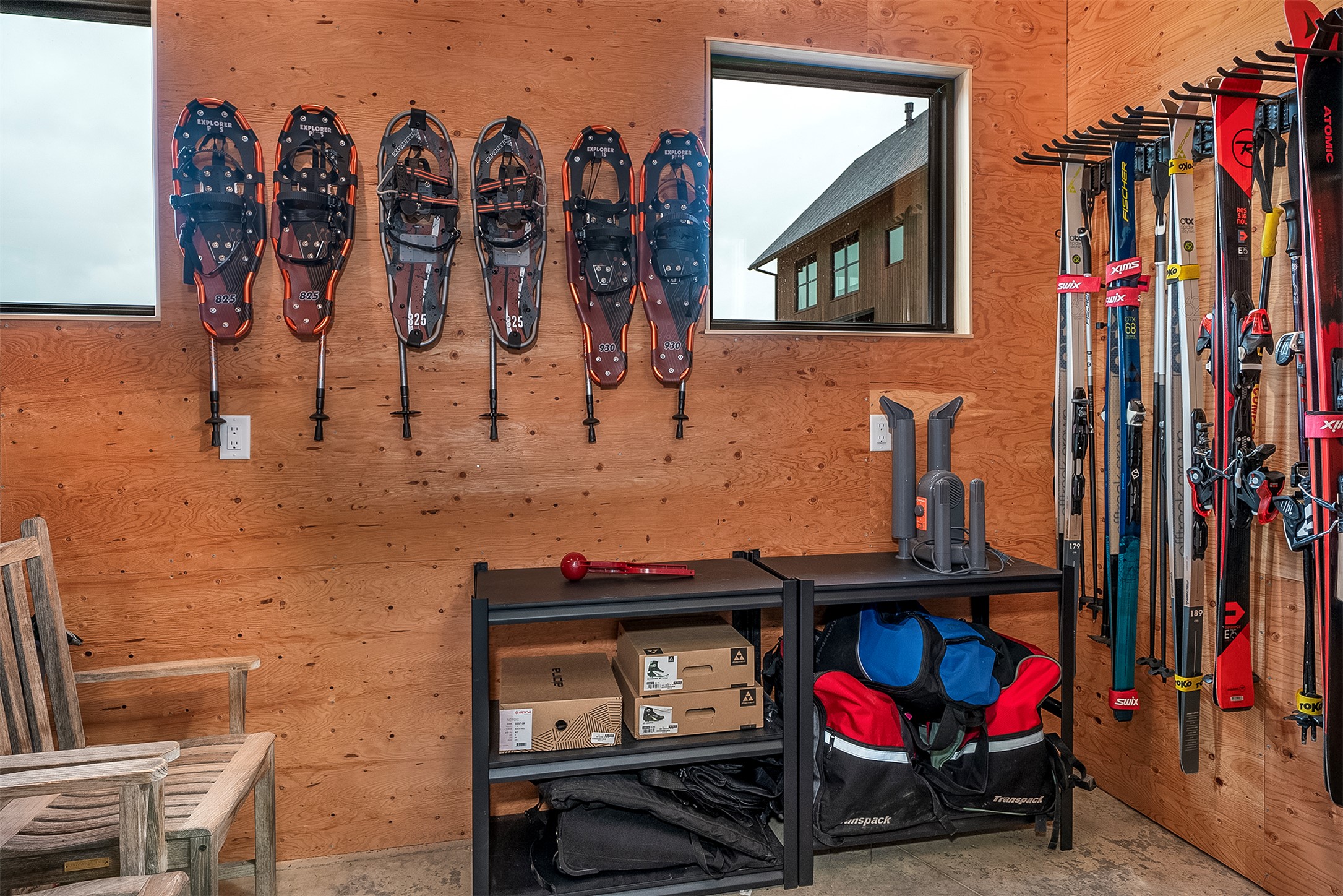 567 Twin Bridges Road