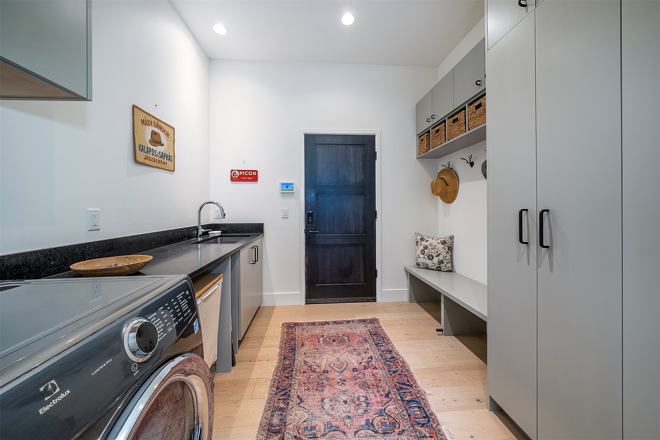 567 Twin Bridges Road