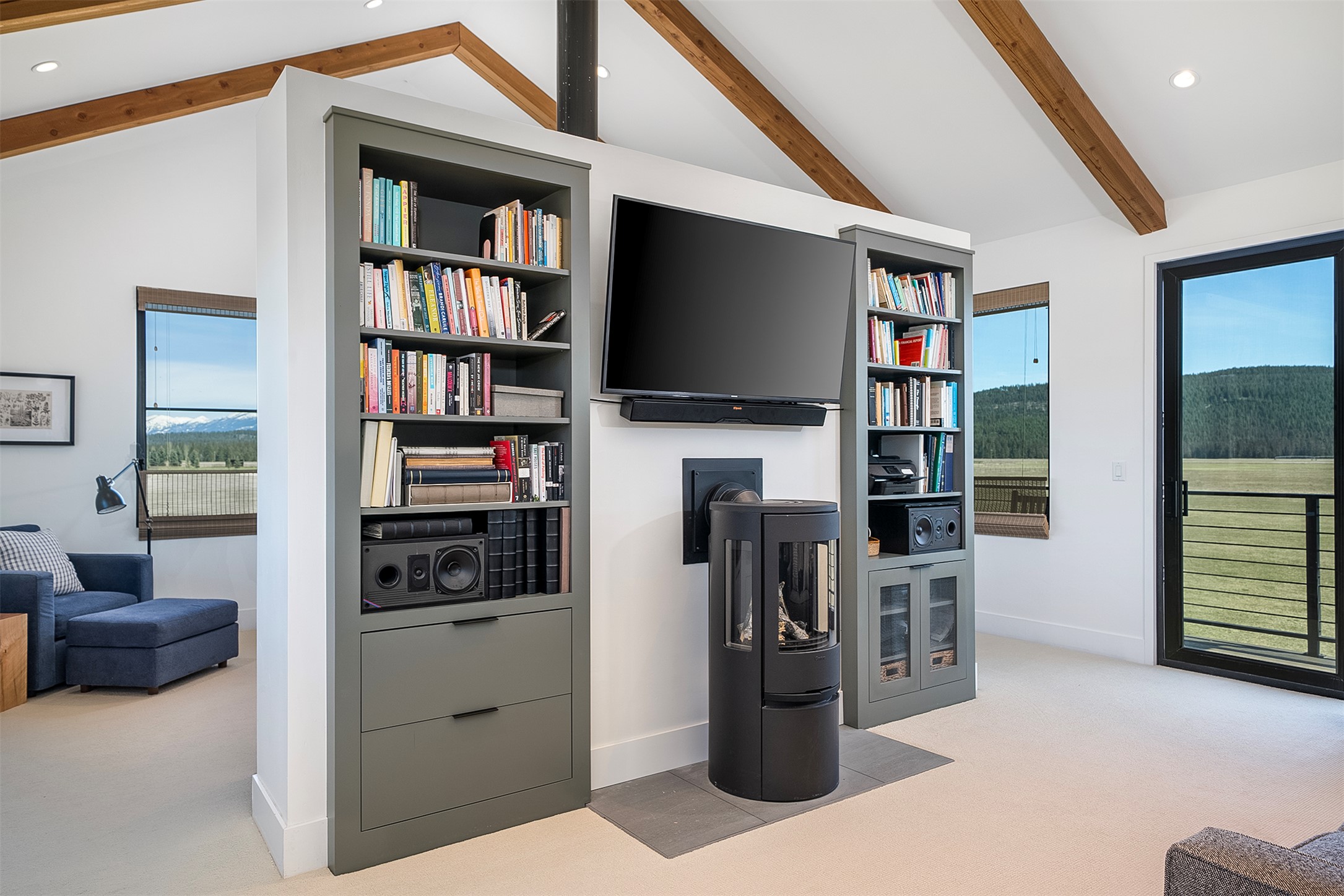 567 Twin Bridges Road