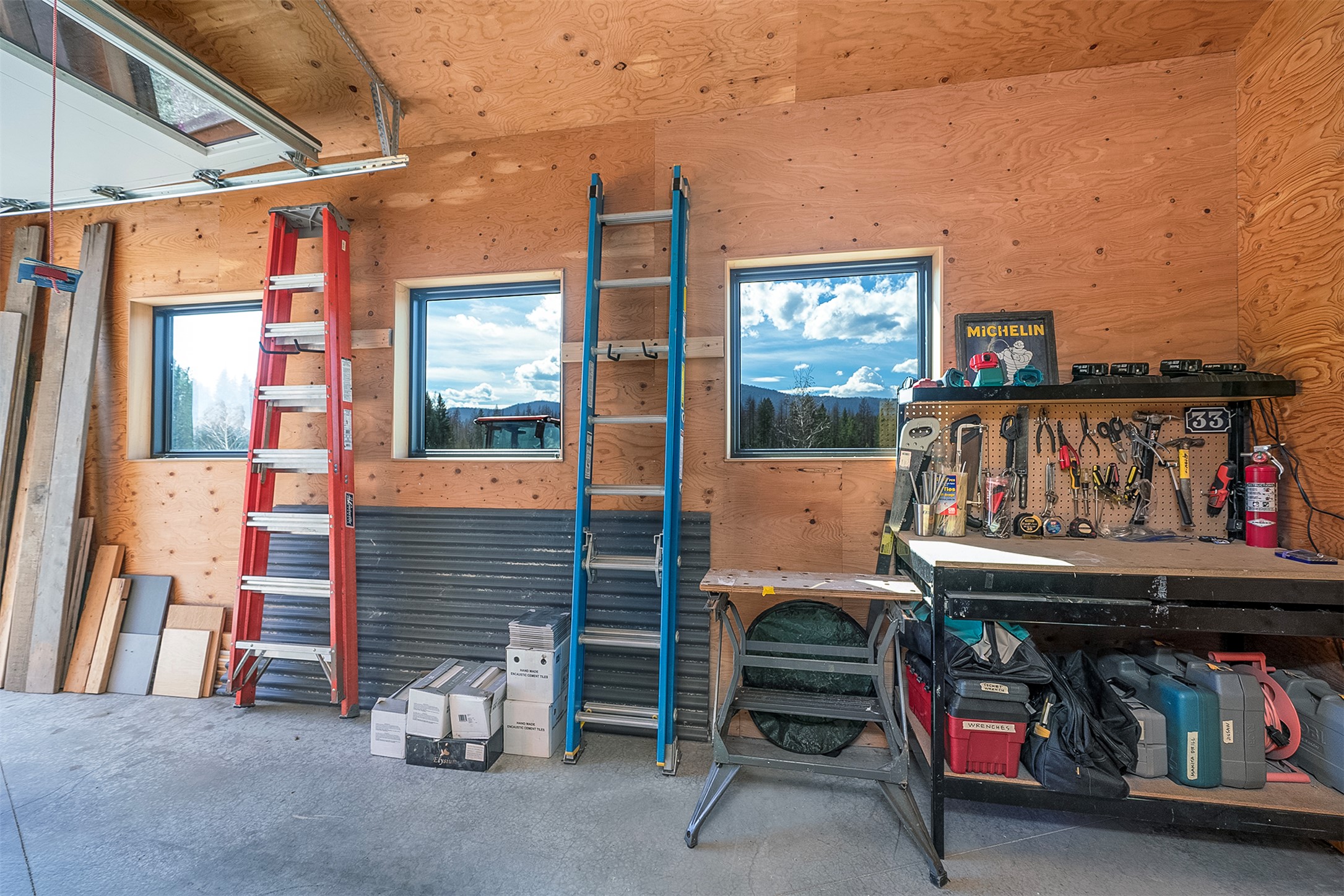 567 Twin Bridges Road