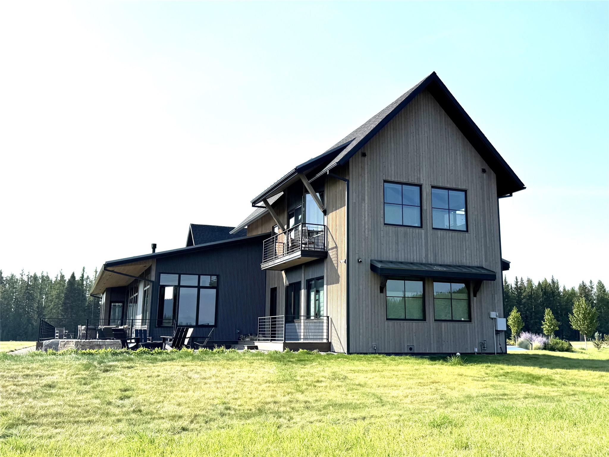 567 Twin Bridges Road