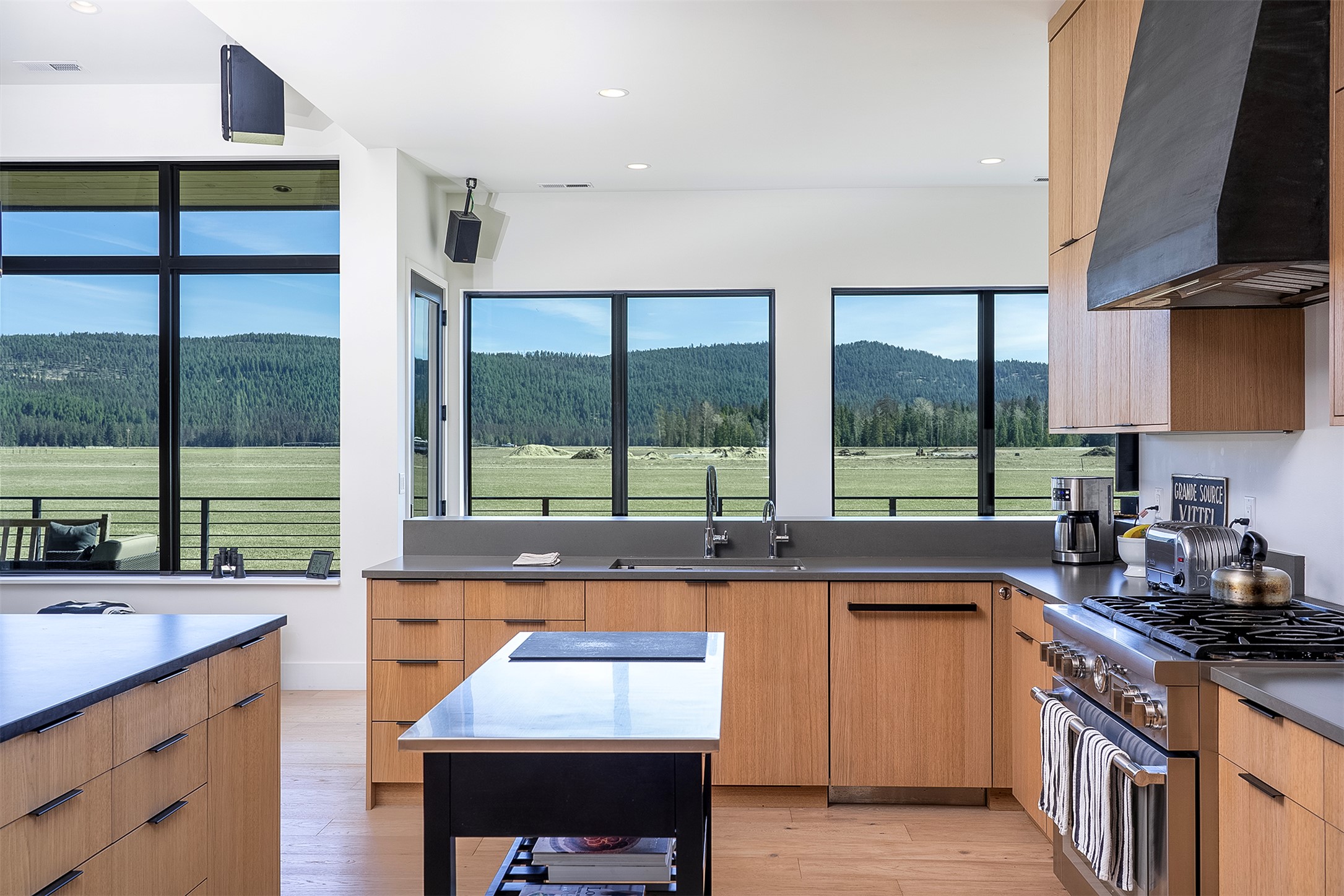 567 Twin Bridges Road