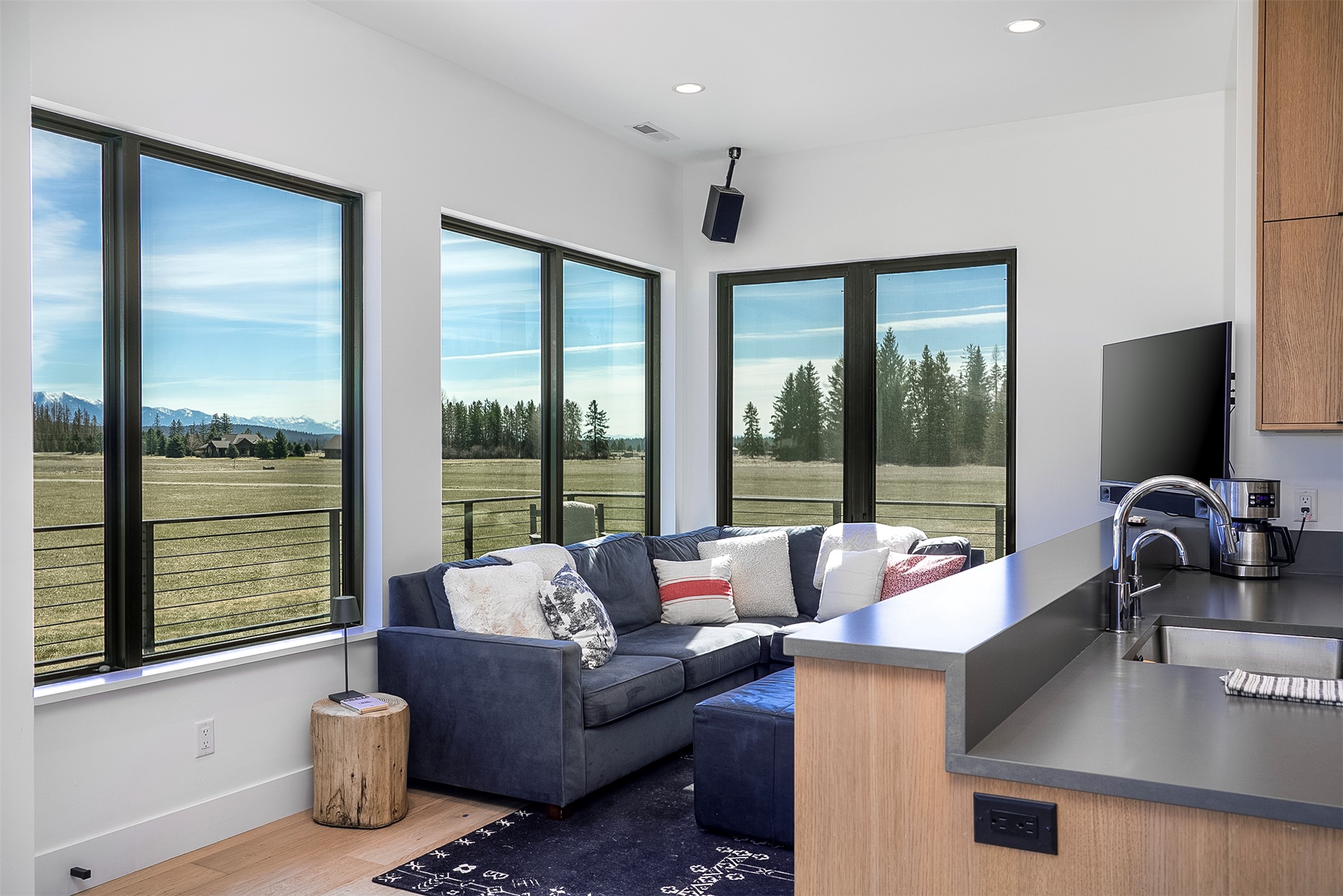 567 Twin Bridges Road