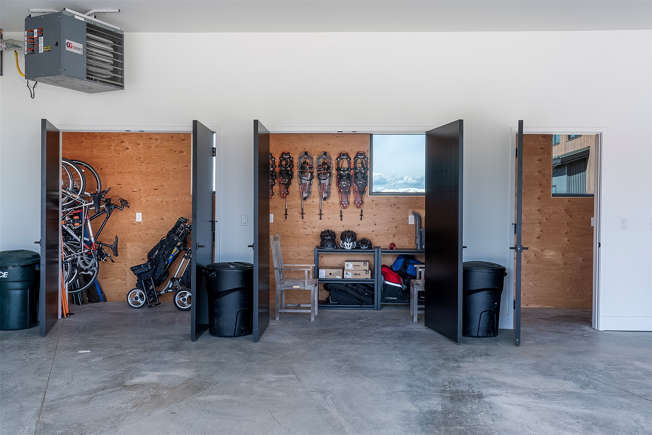 567 Twin Bridges Road