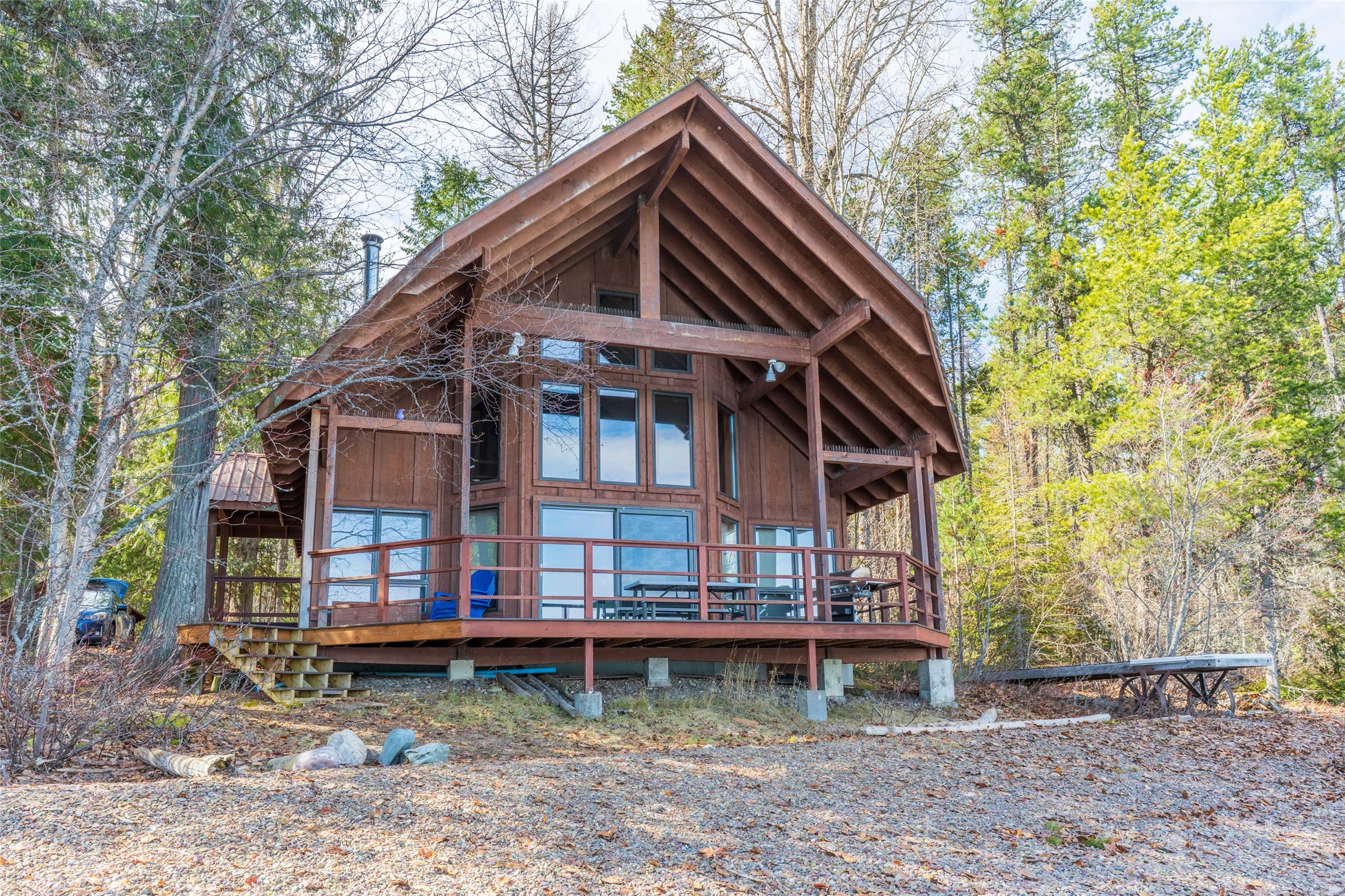586 Apgar Loop Road