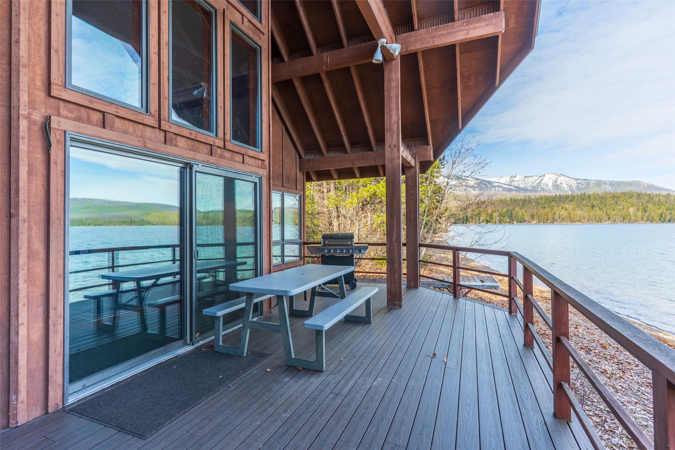 586 Apgar Loop Road