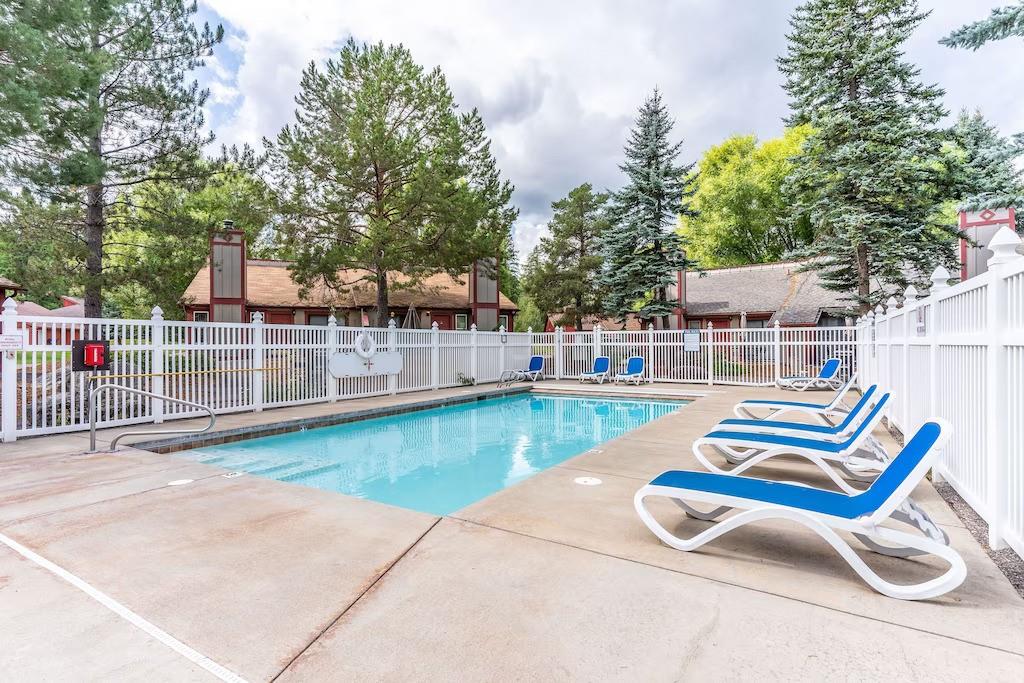 67 Crestwood Drive A