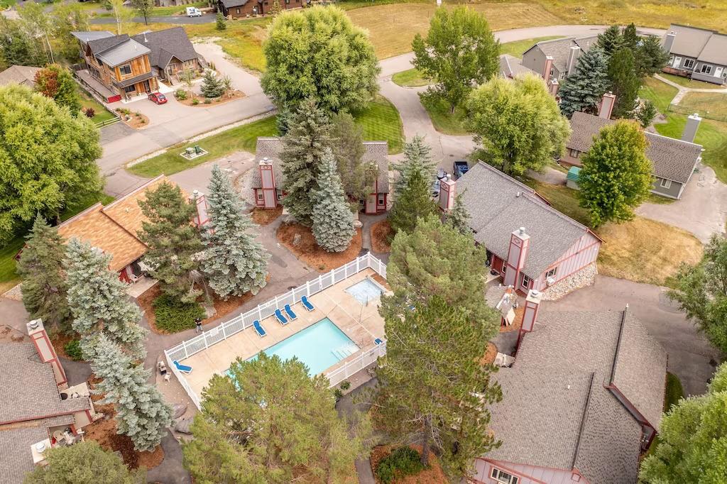 67 Crestwood Drive A