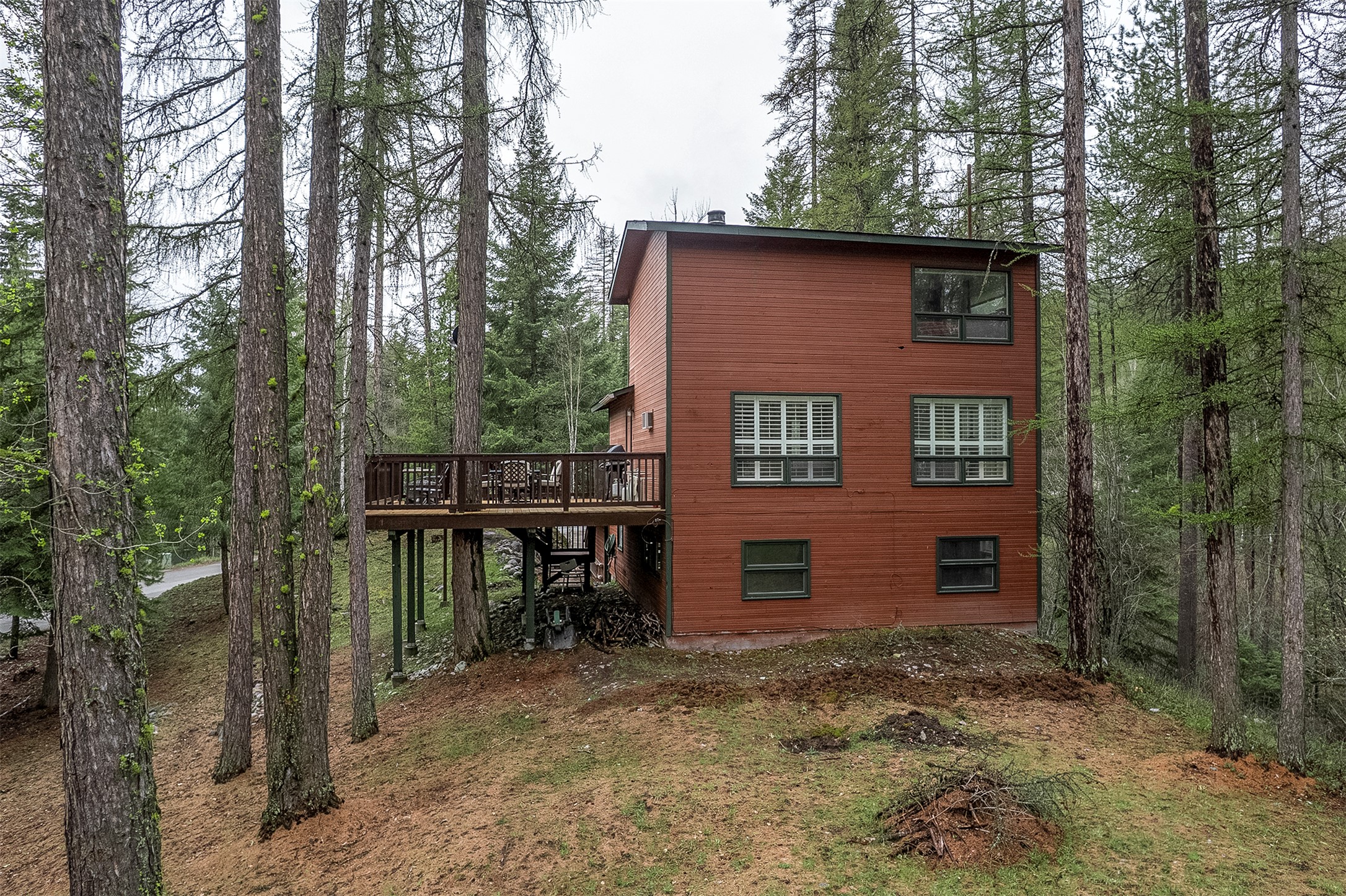 1215 Lion Mountain Drive