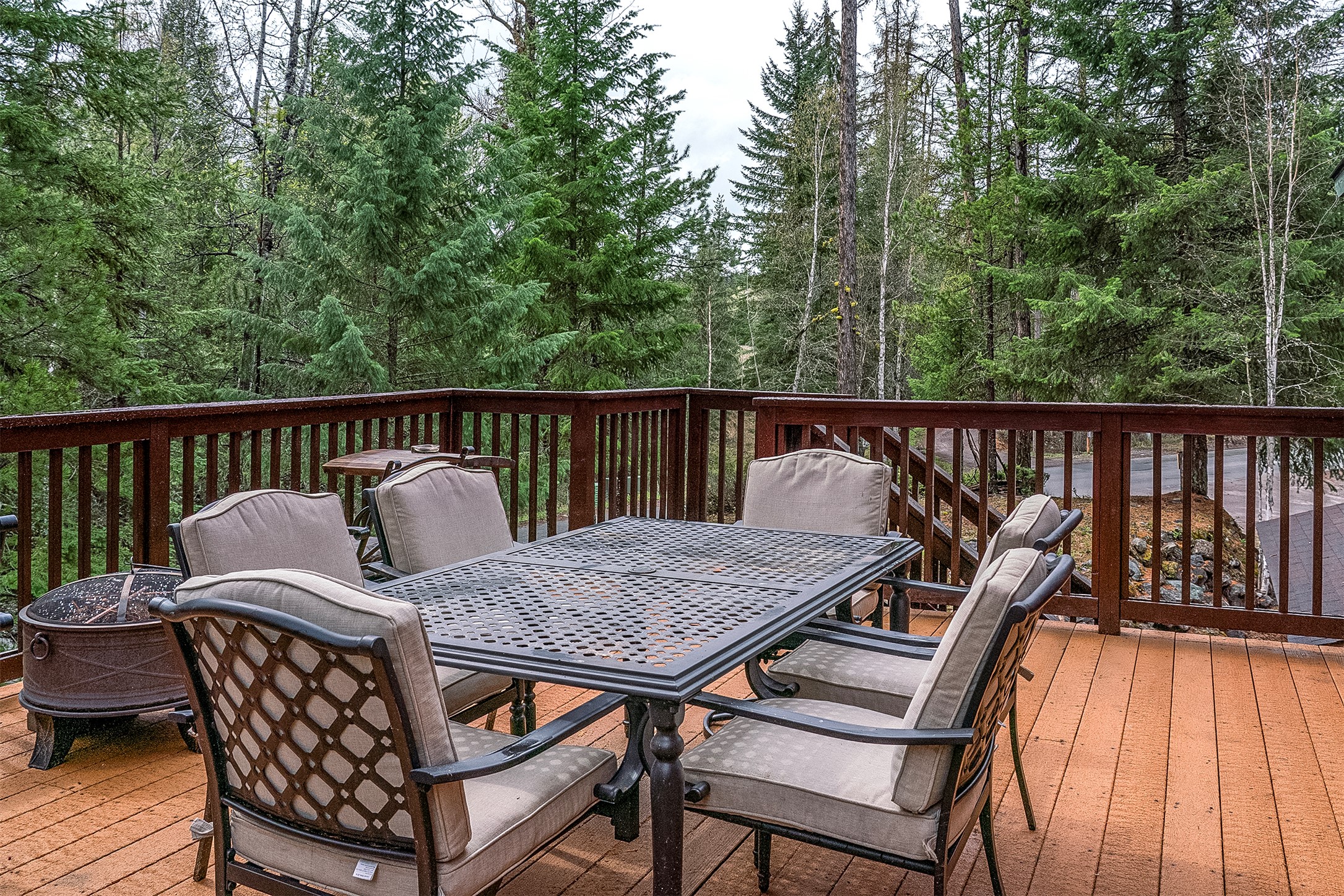 1215 Lion Mountain Drive
