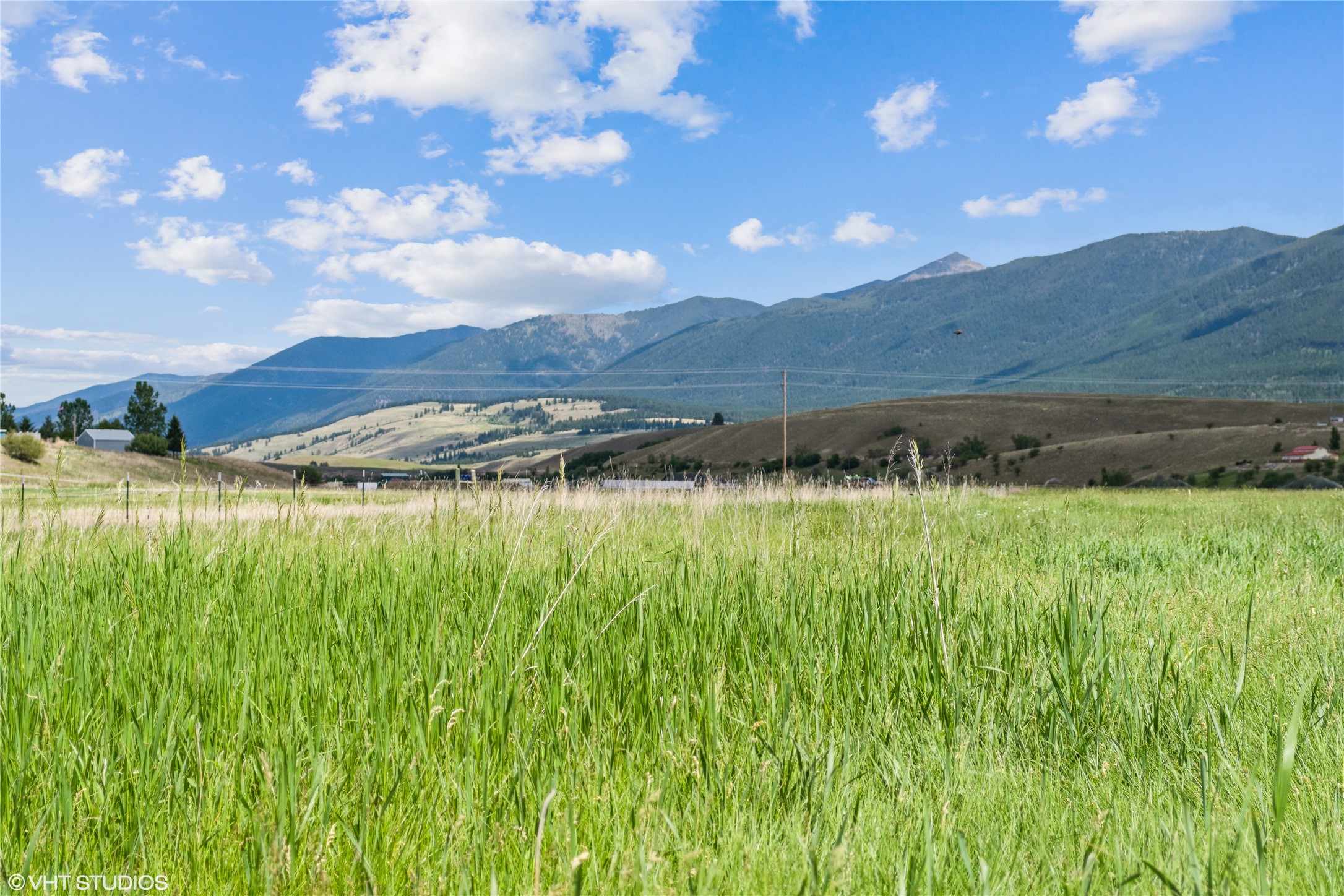 1 and 2A comstock lane