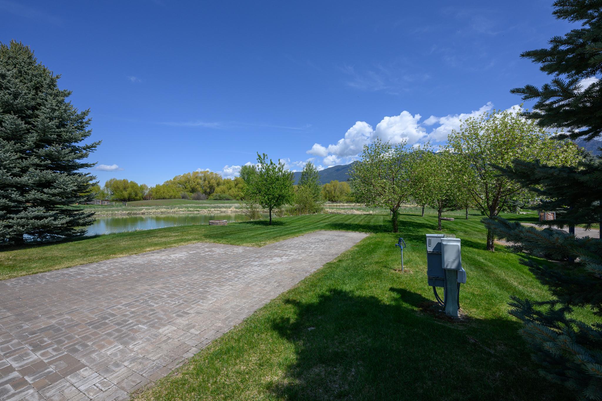 446 Kingfisher Loop