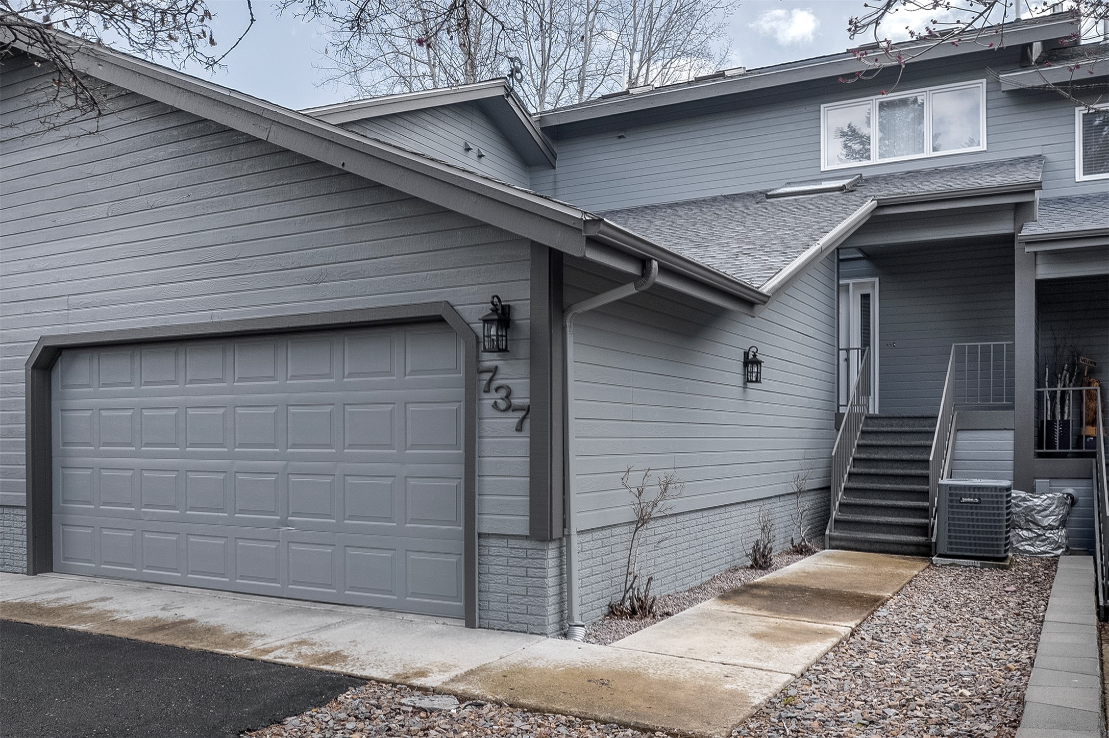 737 Augusta Loop