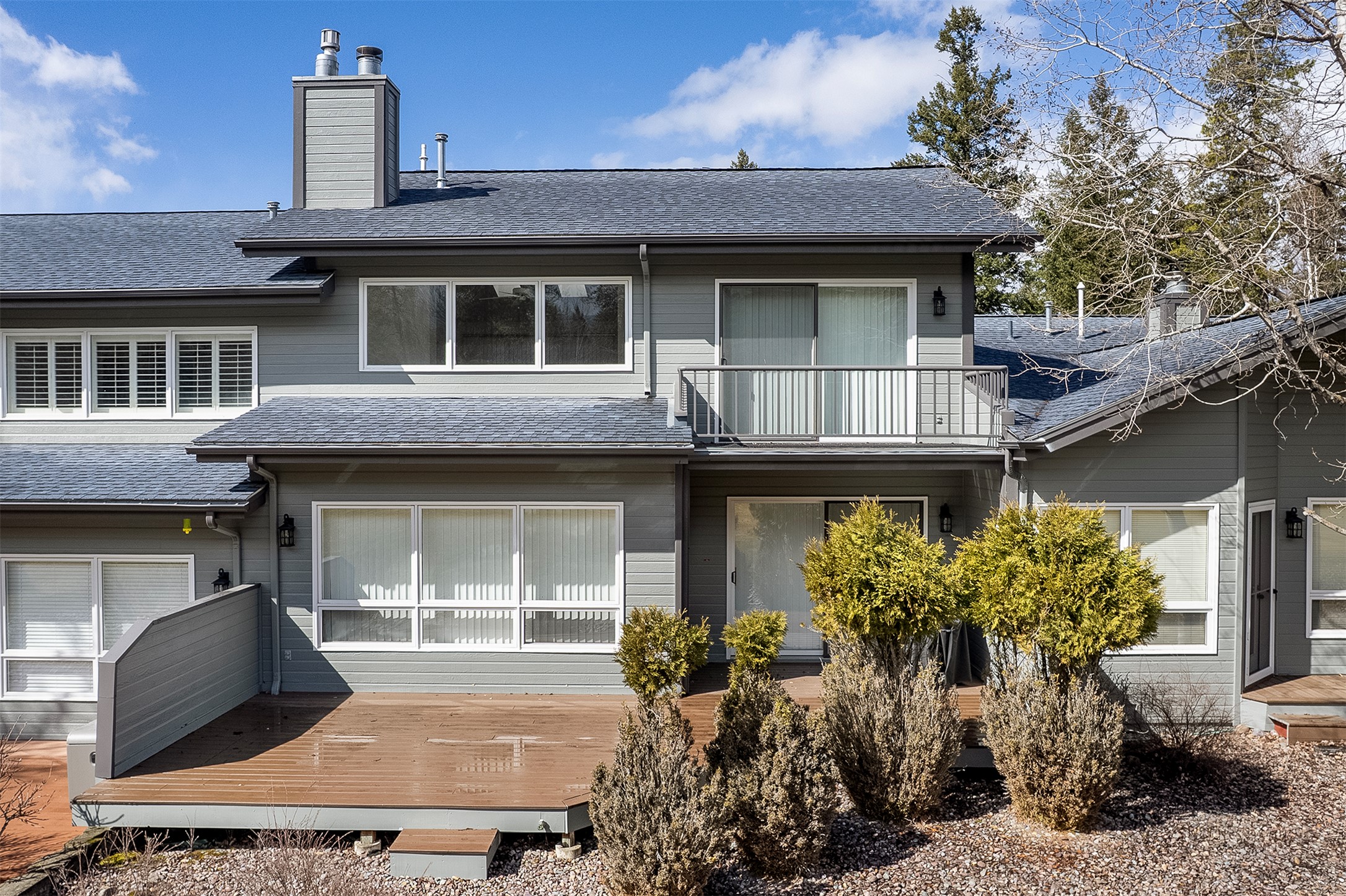737 Augusta Loop