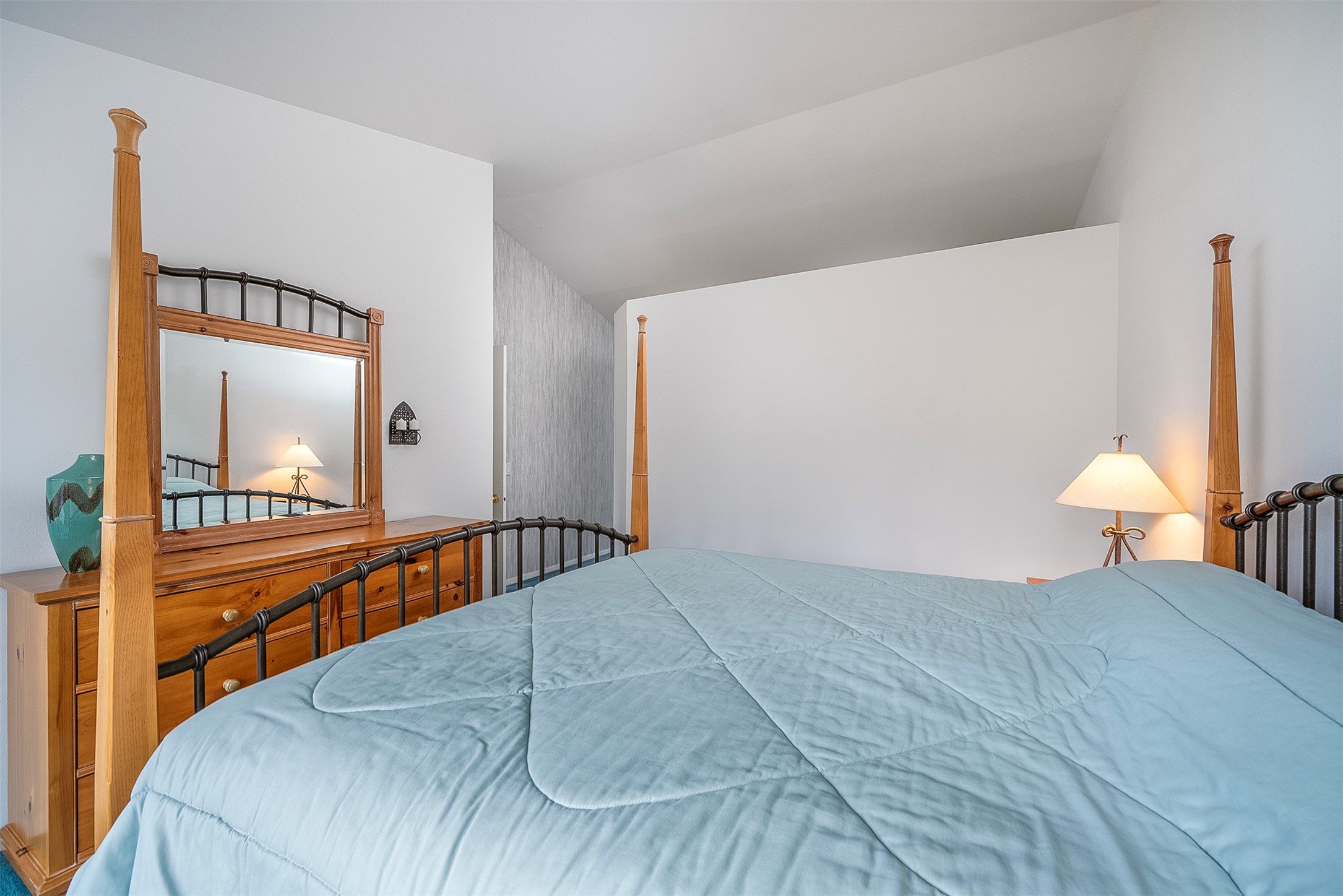 737 Augusta Loop