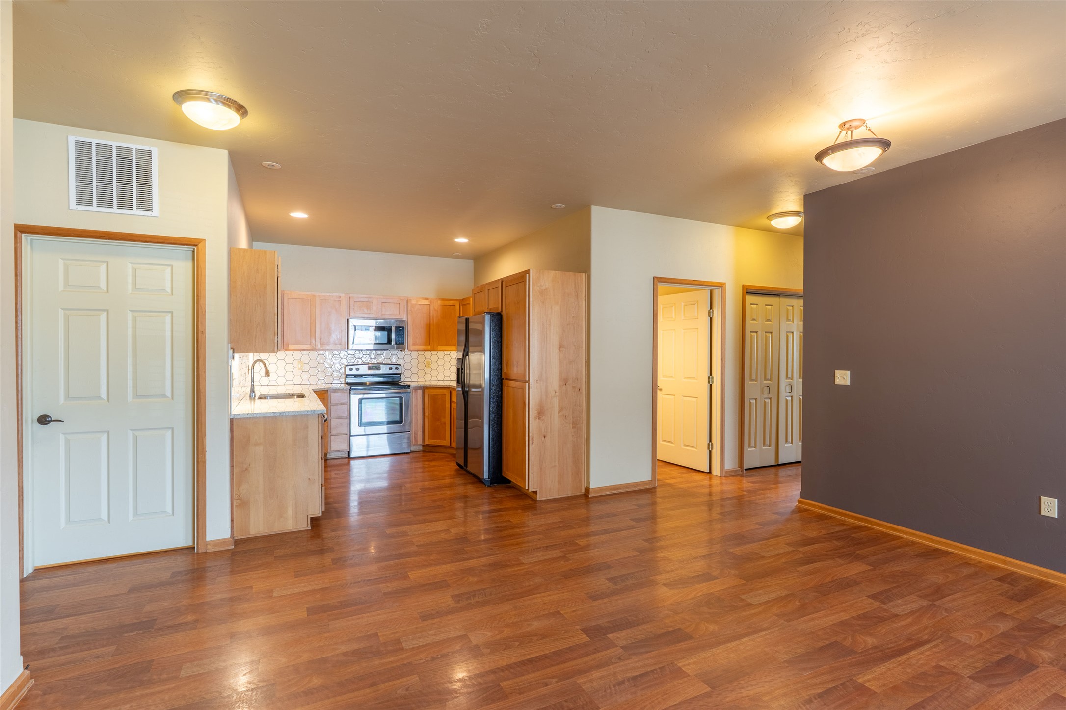 6211 Shiloh Avenue H