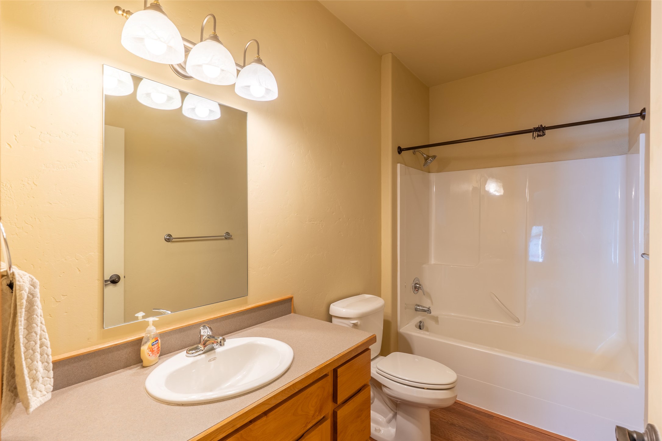 6211 Shiloh Avenue H