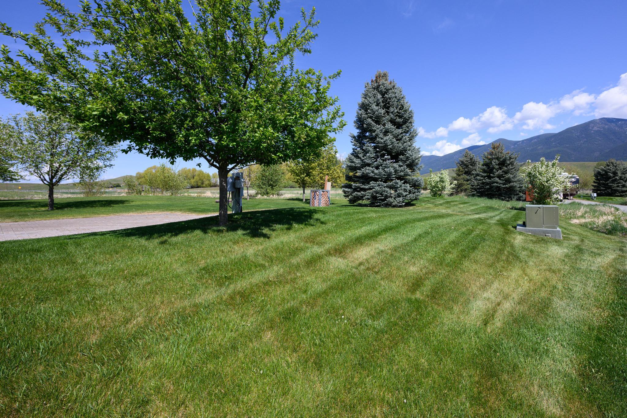 438 Kingfisher Loop