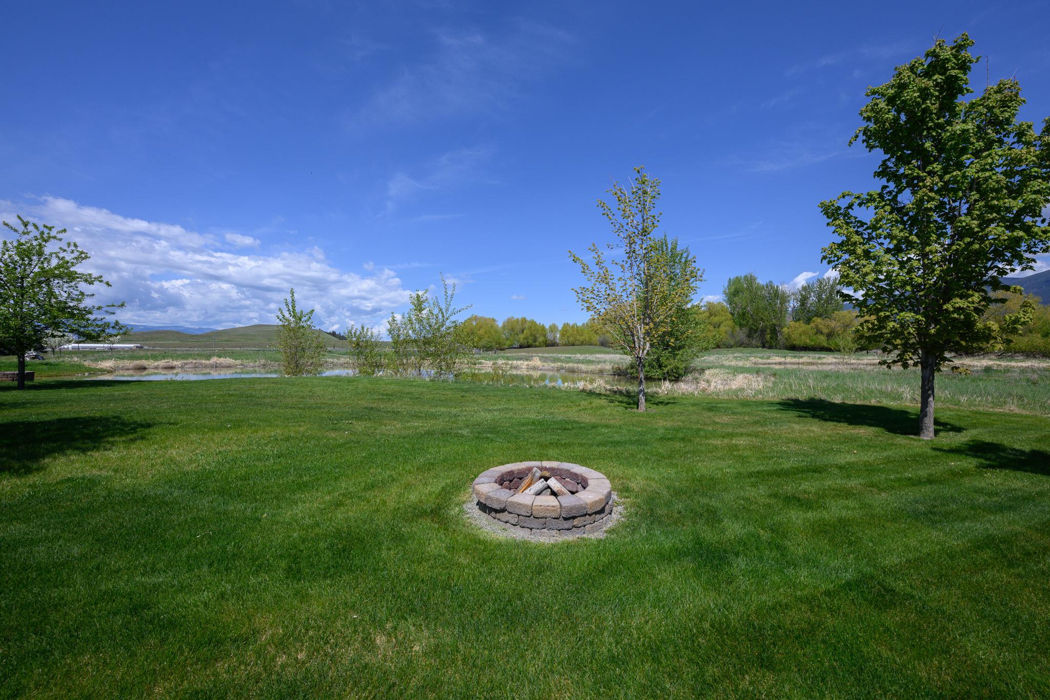 438 Kingfisher Loop