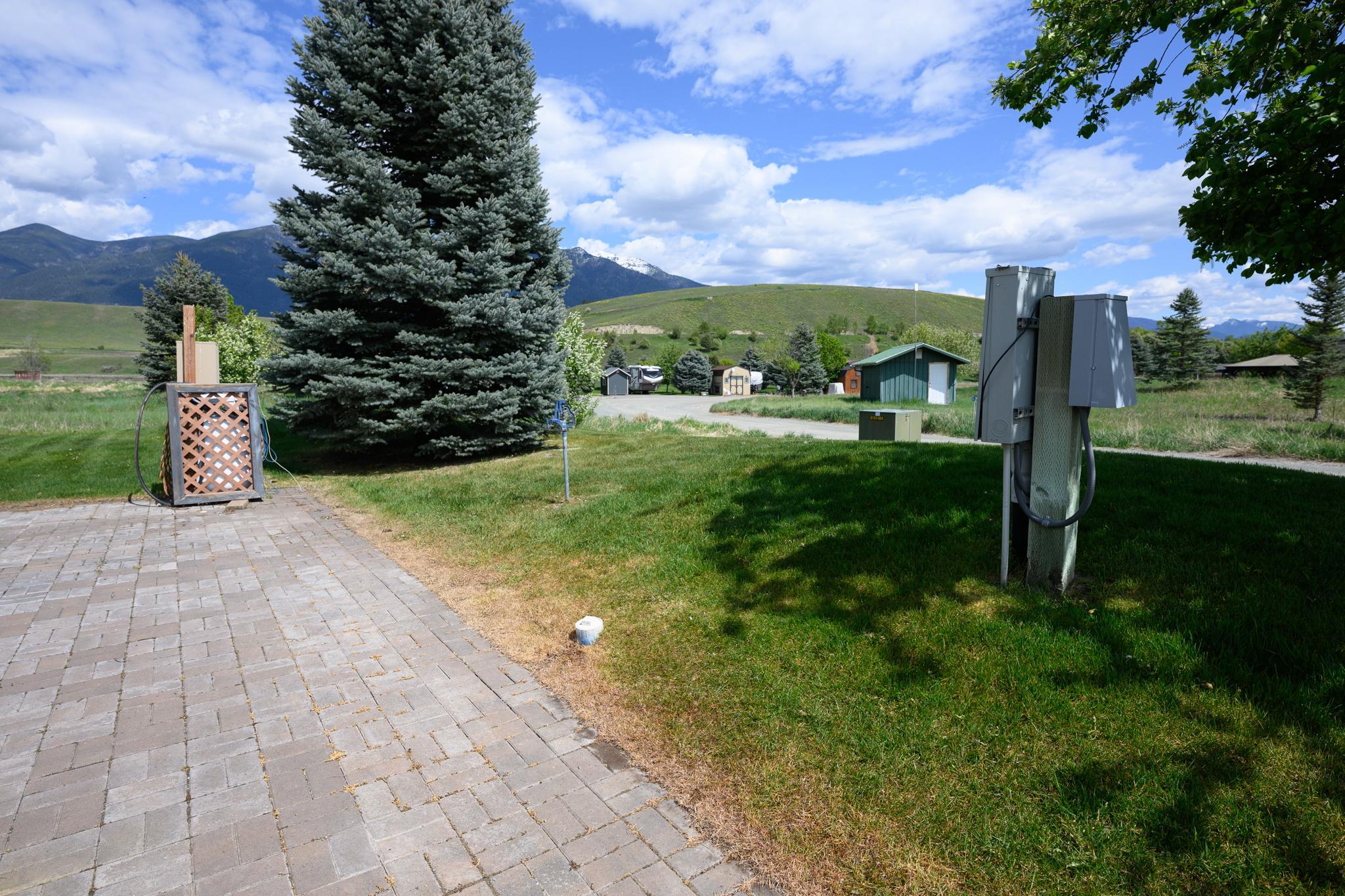 438 Kingfisher Loop