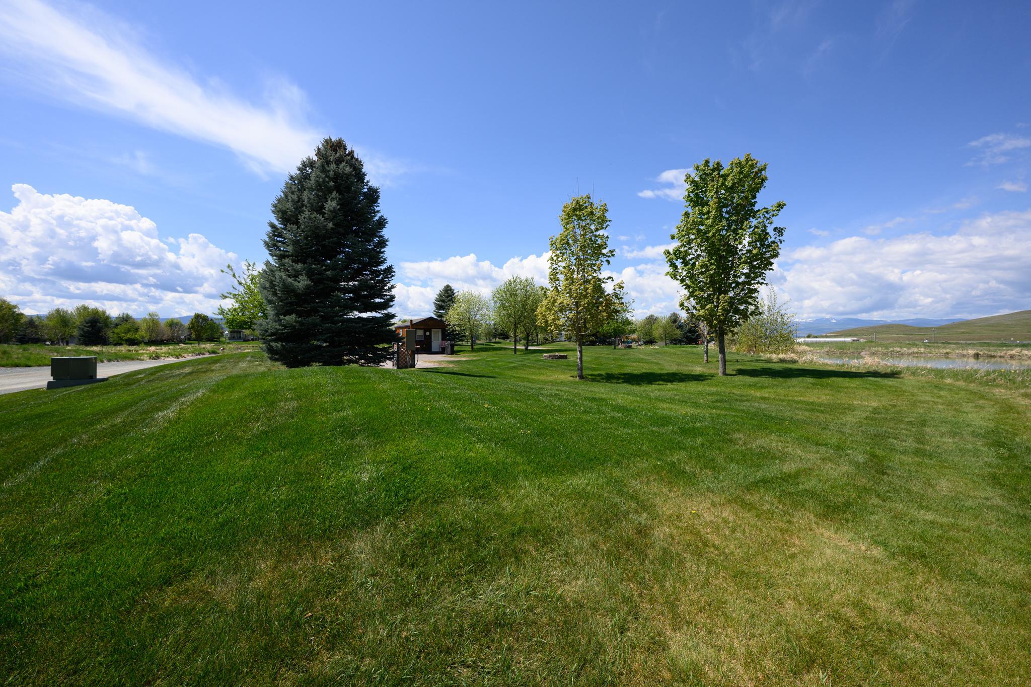 438 Kingfisher Loop