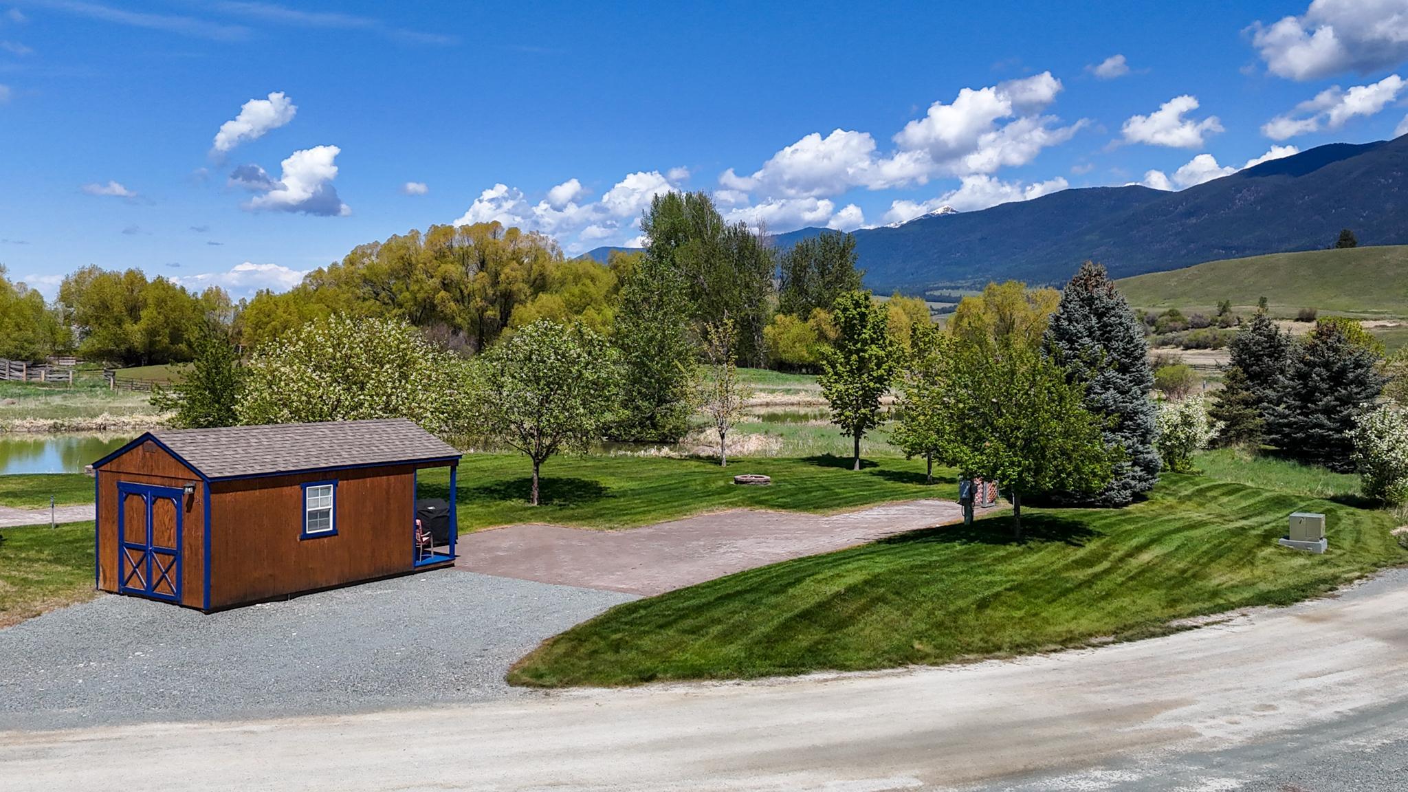 438 Kingfisher Loop