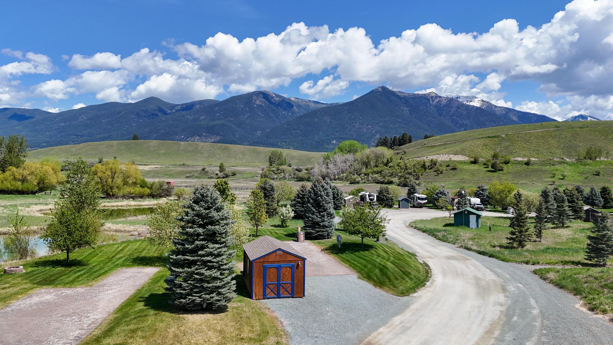 438 Kingfisher Loop