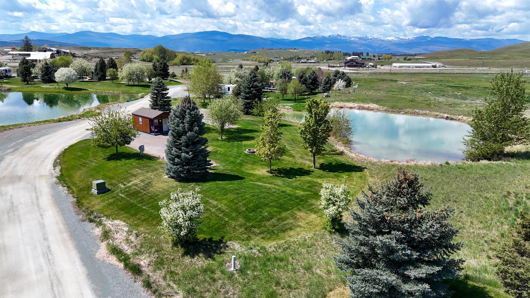 438 Kingfisher Loop