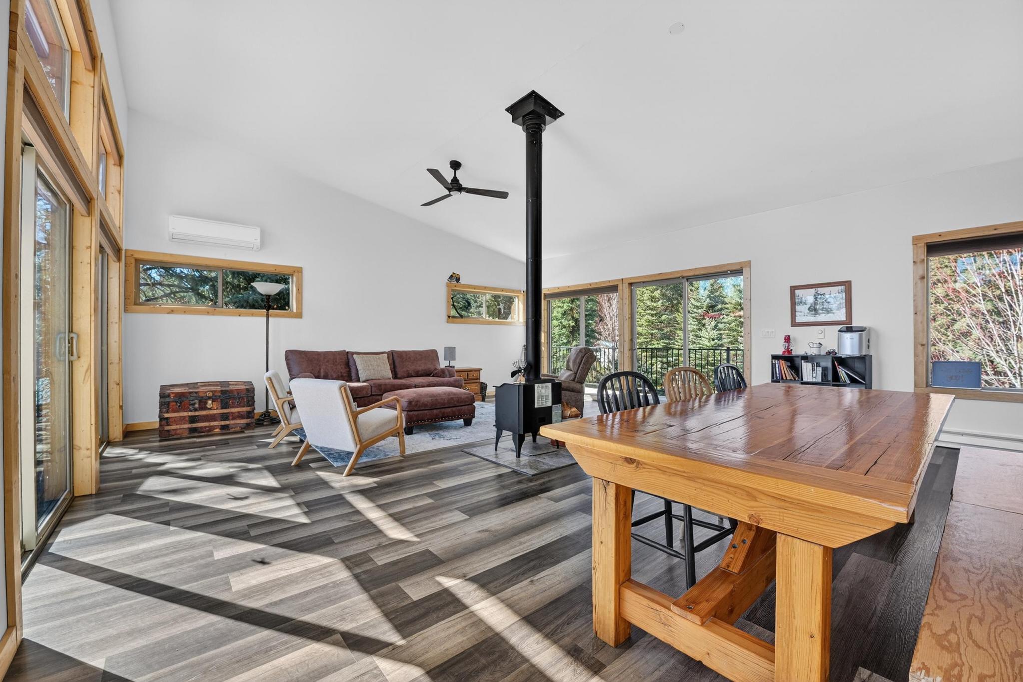 282 Mountain View Road