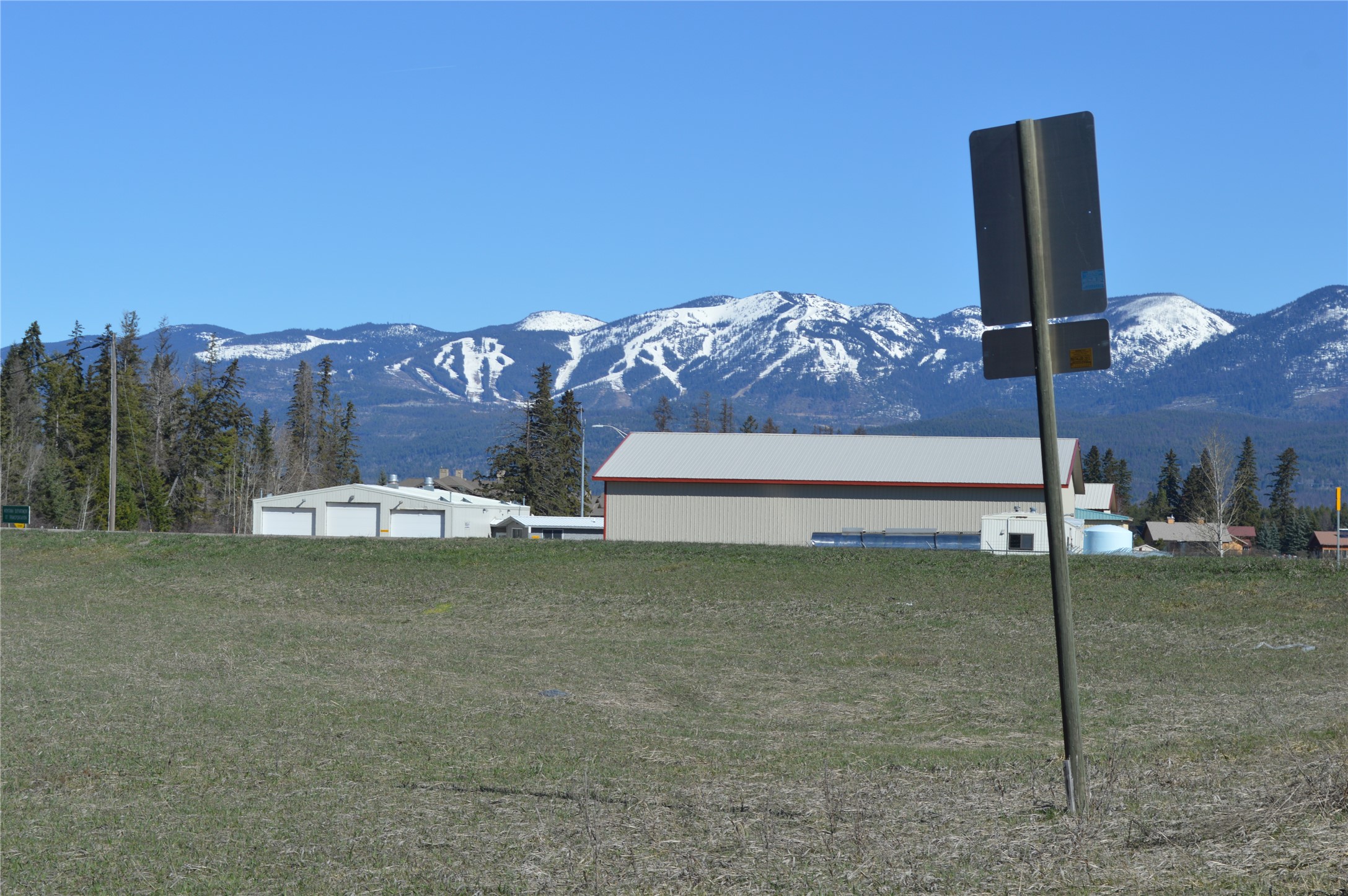 4480 Highway 40 W