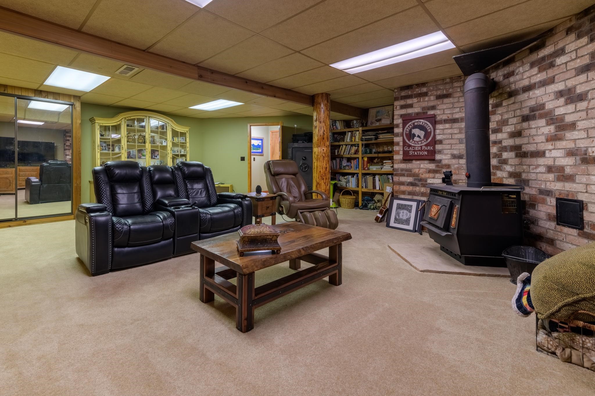 4332 Grave Creek Road