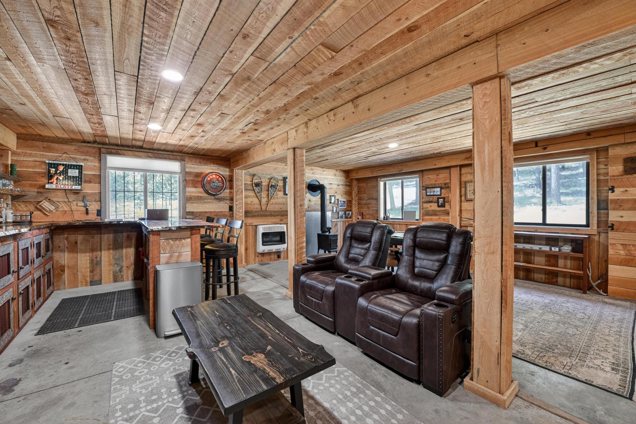 4332 Grave Creek Road