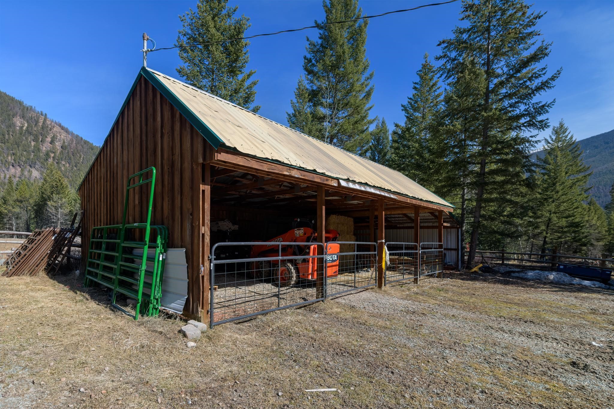 4332 Grave Creek Road