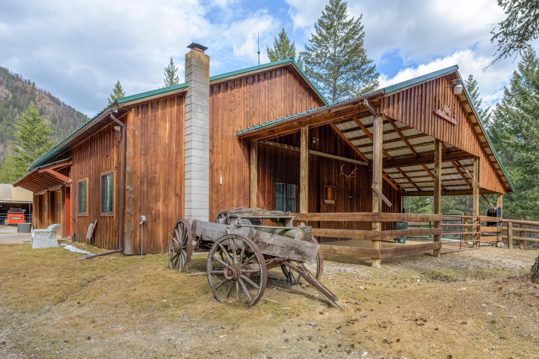 4332 Grave Creek Road