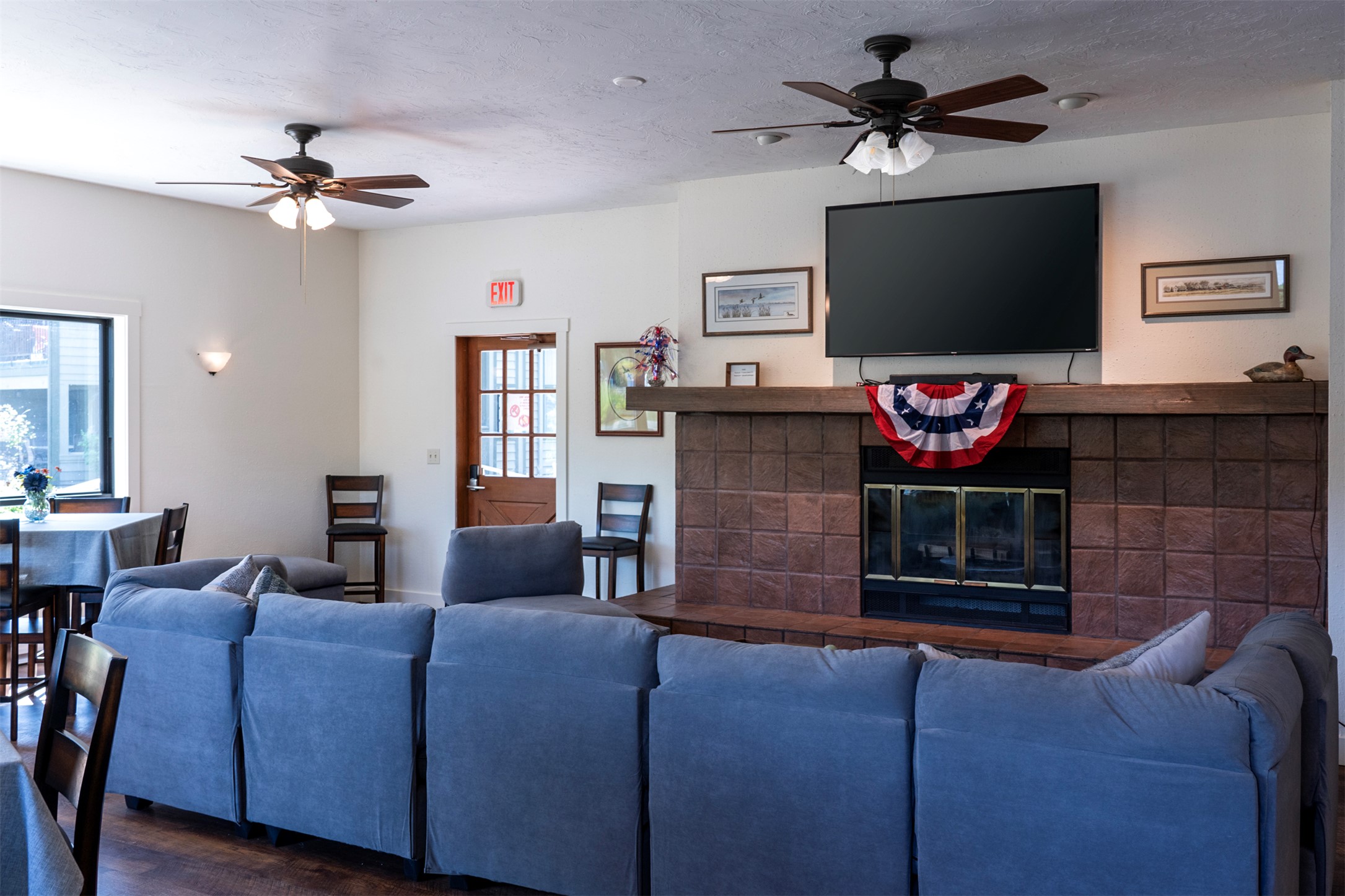 270 Bridge Street QC1-203