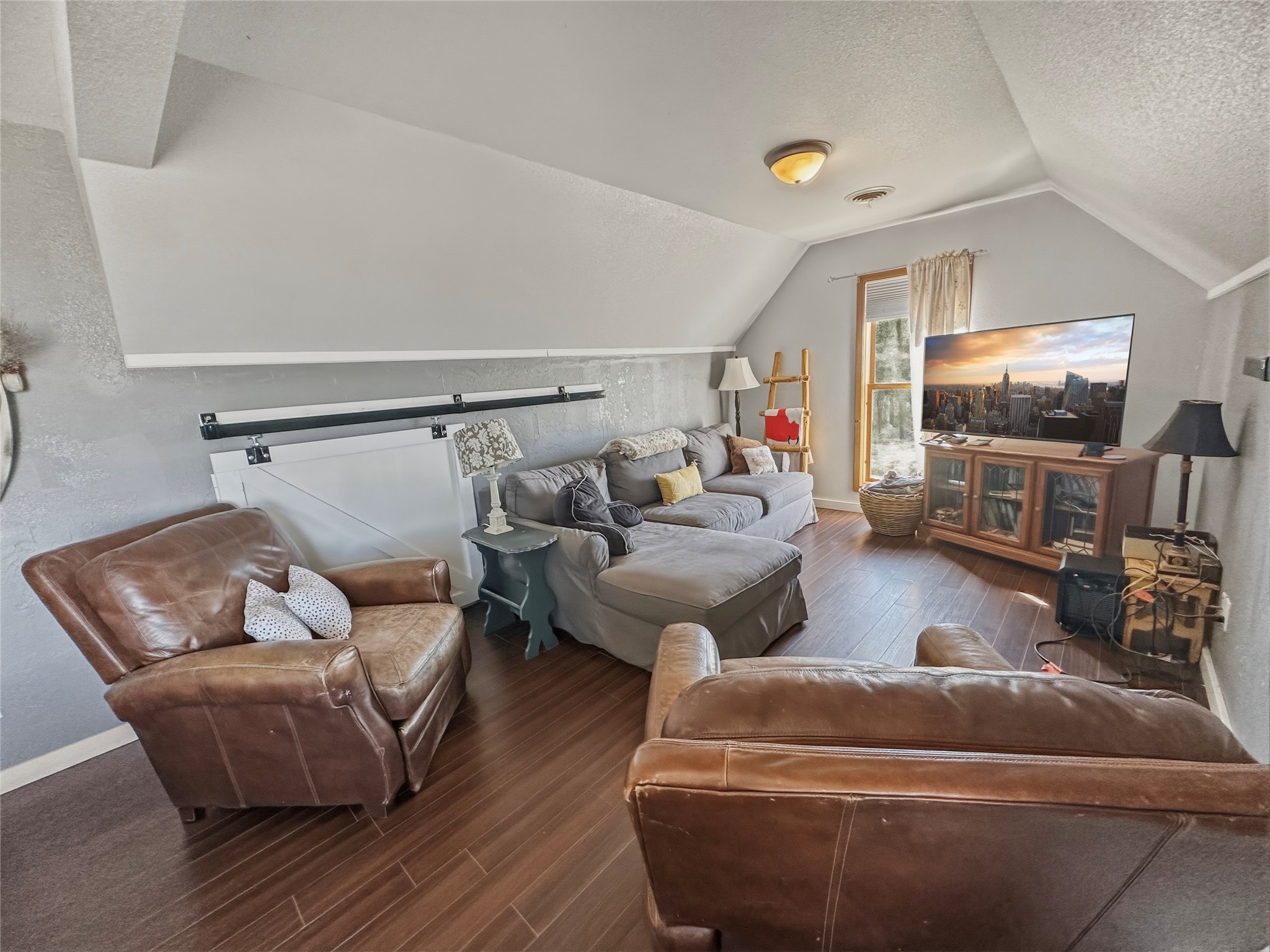 360 Henderson Road