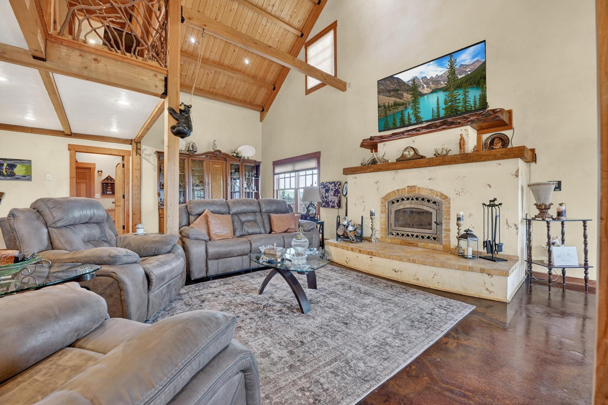 395 Wild West Drive