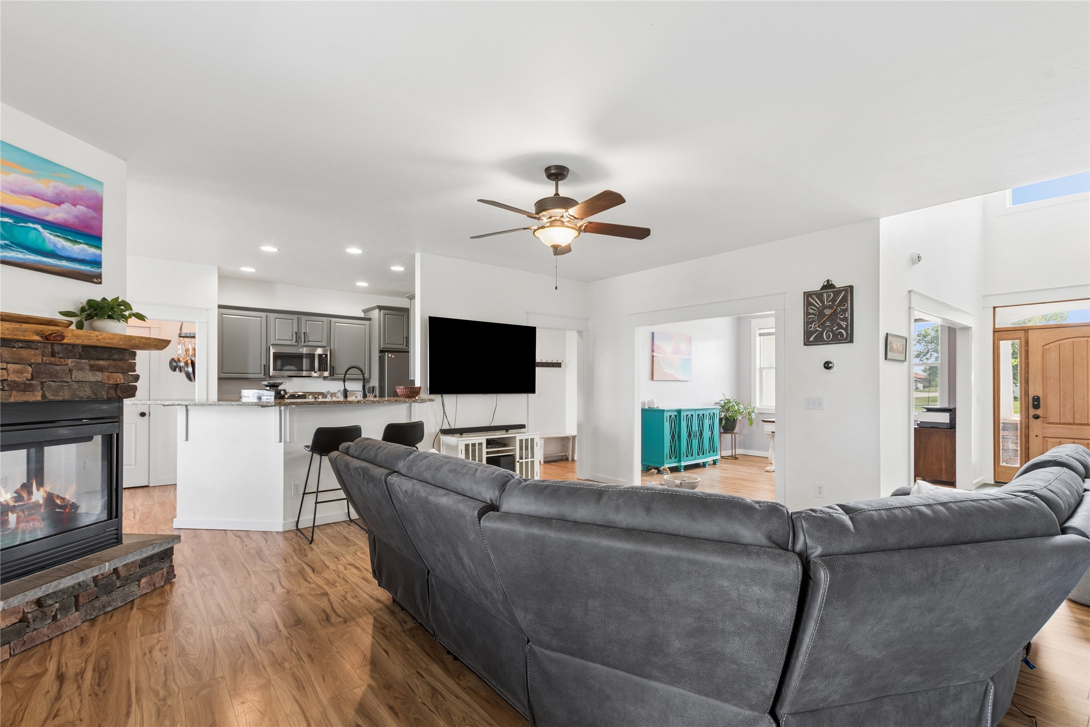 1113 Mackinaw Loop