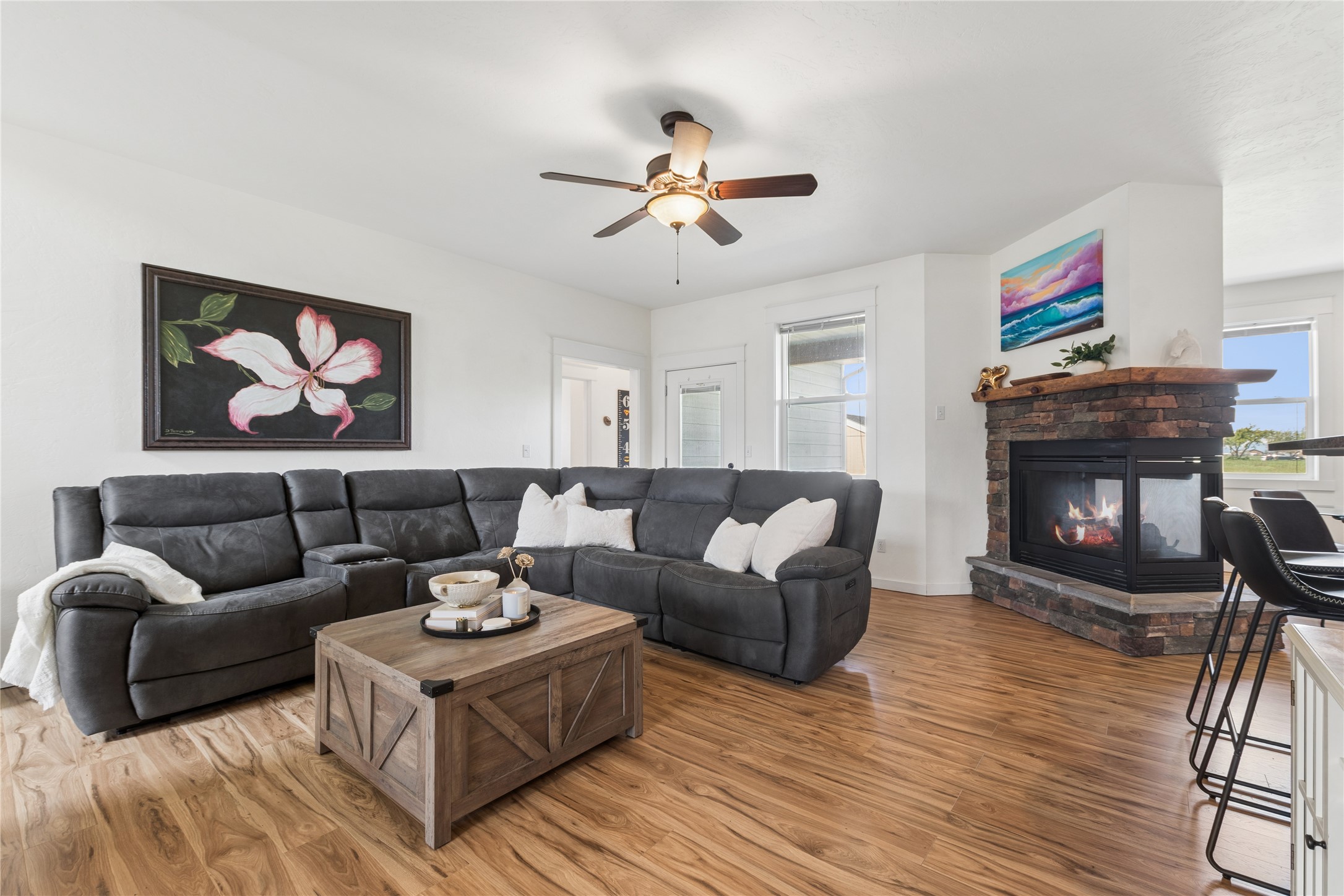 1113 Mackinaw Loop