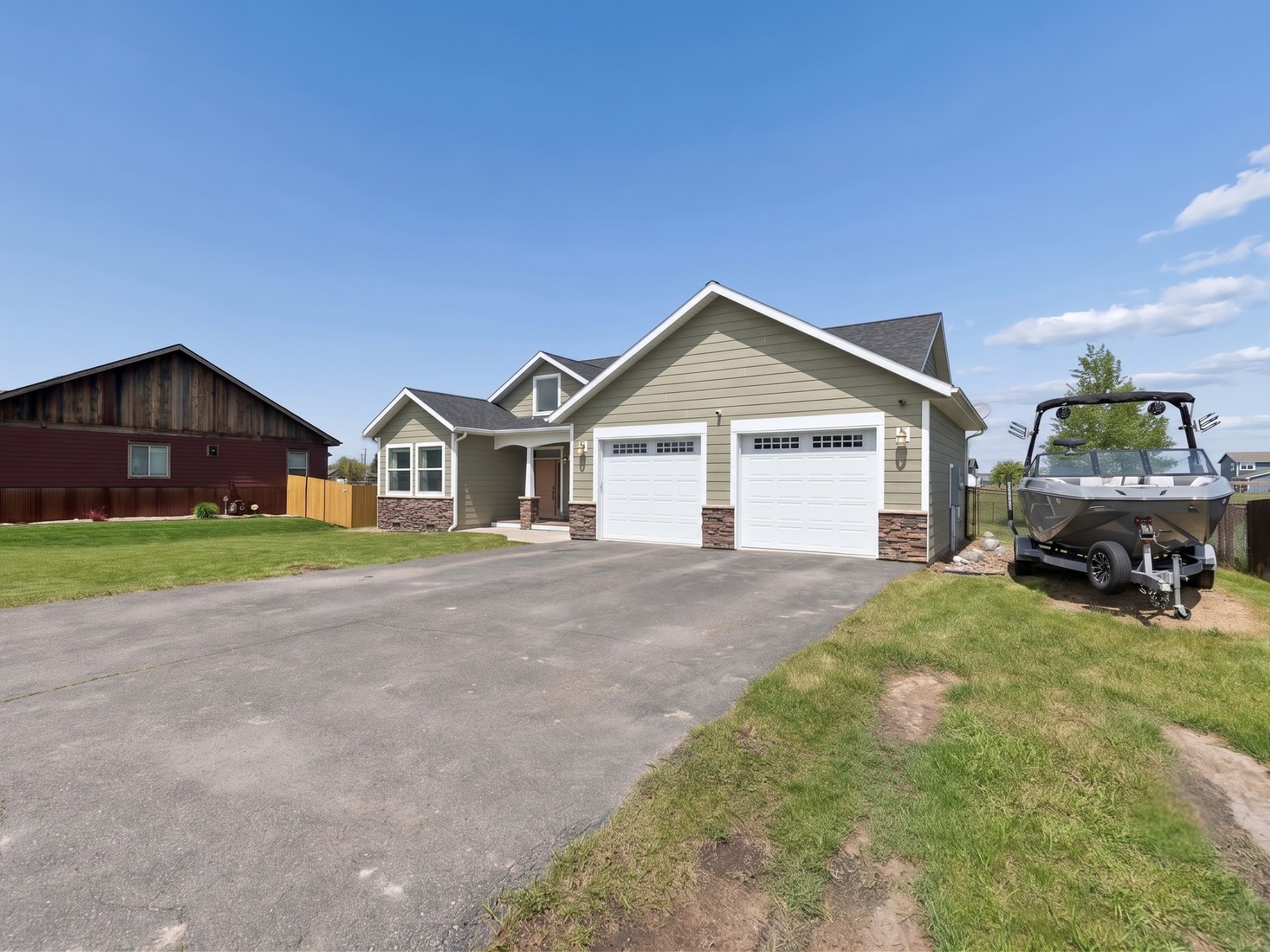 1113 Mackinaw Loop