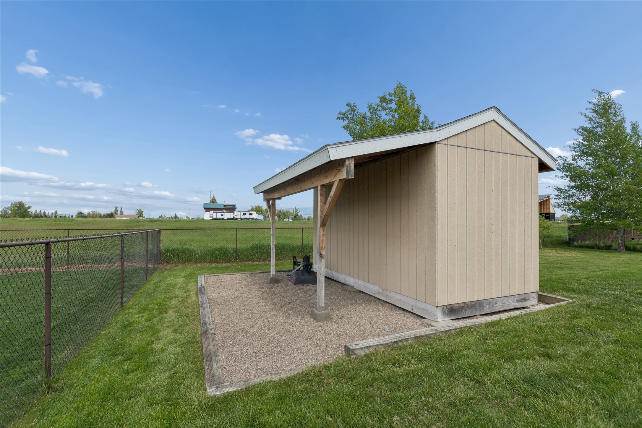 1113 Mackinaw Loop