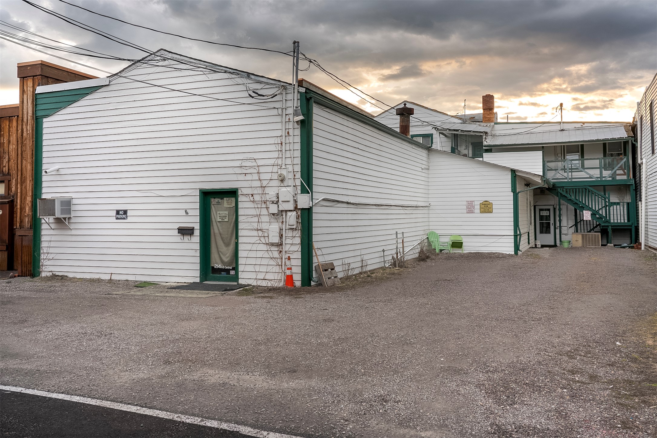 214, 216, 218 Central Avenue