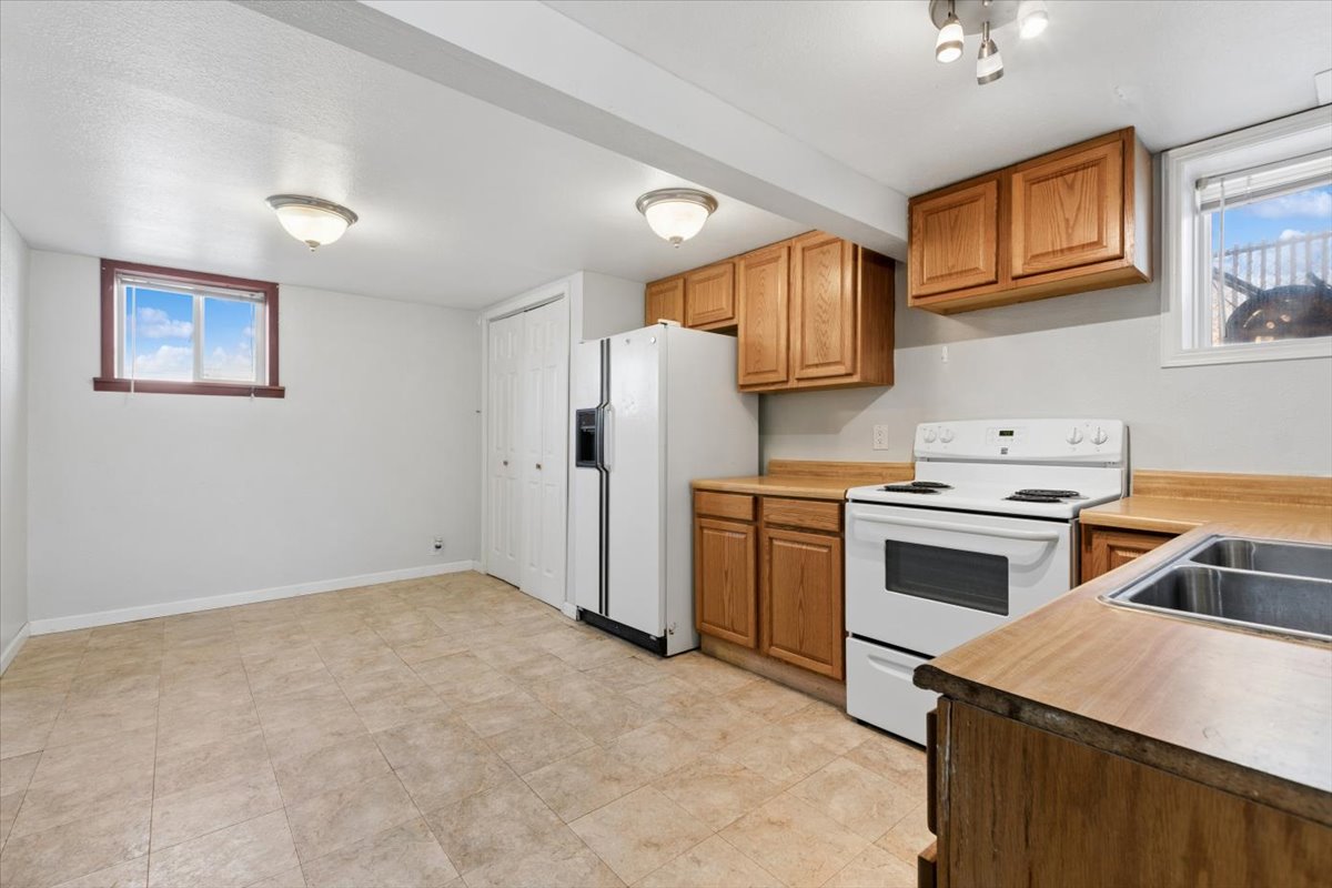 135 Nucleus Avenue