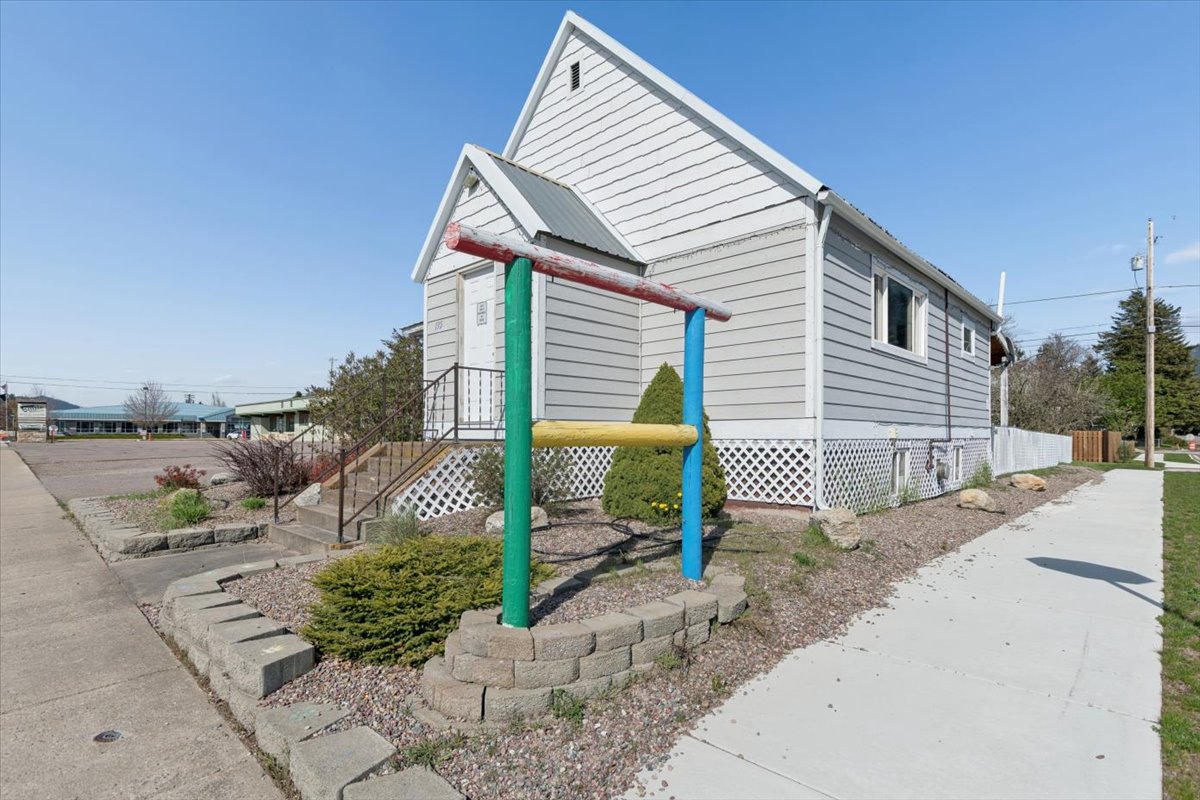 135 Nucleus Avenue
